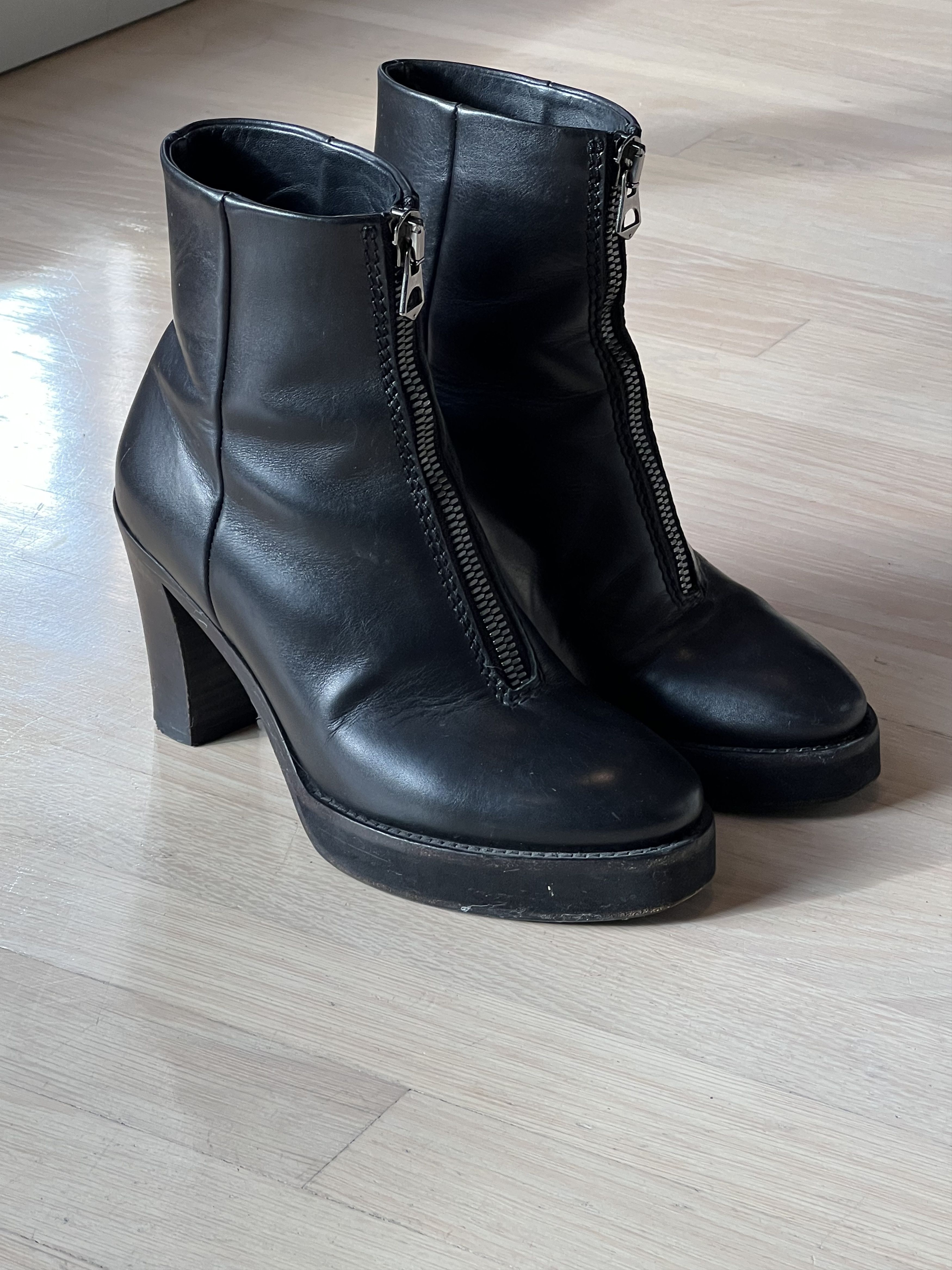 Acne Studios Acne Studios Womens Boots Size US 6 / IT 36 - 2 Thumbnail