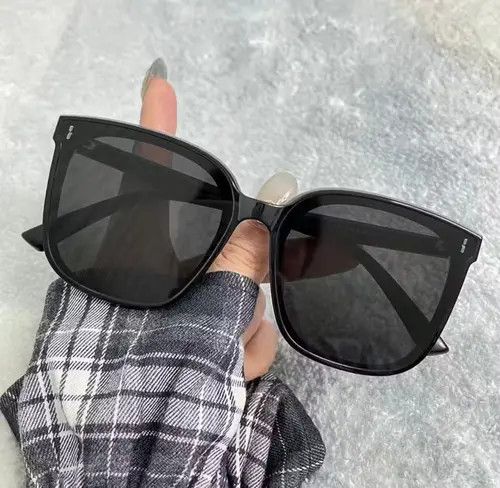 Other New Sunglasses Men And Women Sun Shading Sunglasses UV Prote Size ONE SIZE - 2 Thumbnail