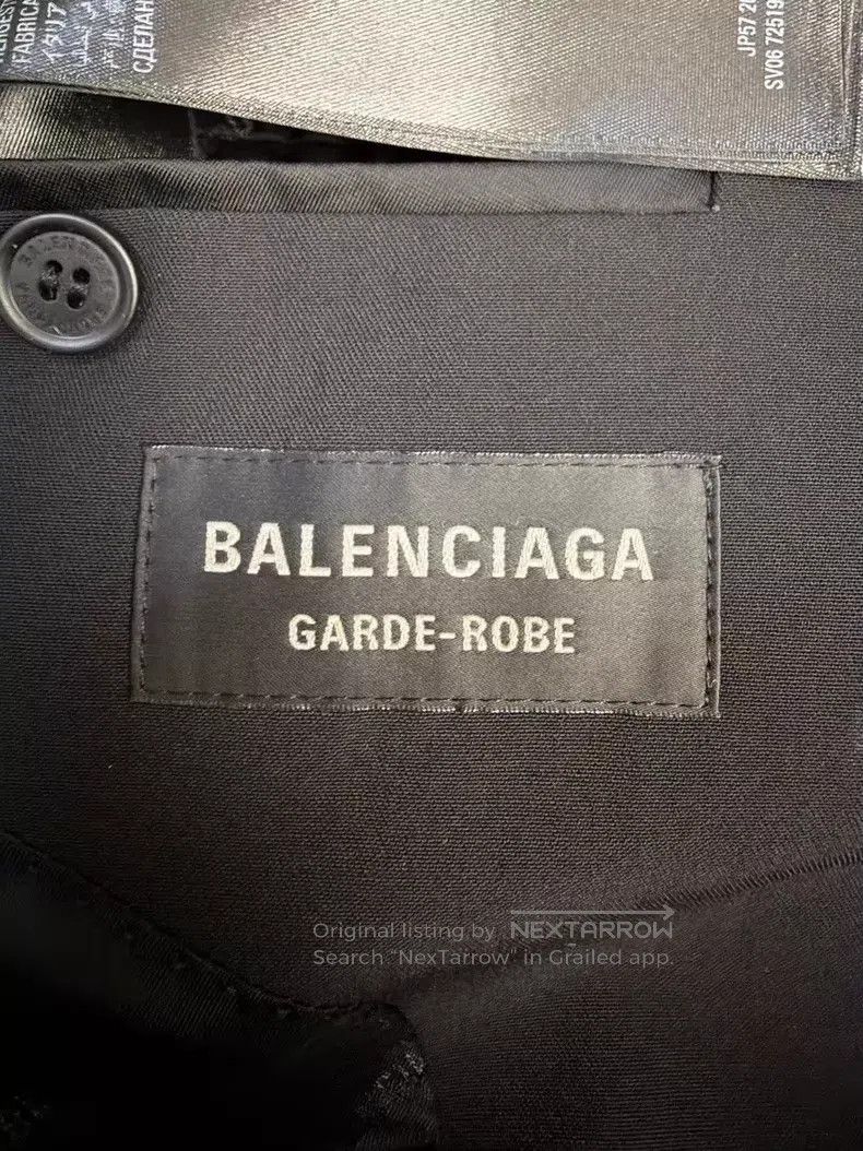 Balenciaga Balenciaga Solid Color Double Breasted Sleeveless Vest Size XXS / US 00 / IT 34 - 4 Thumbnail
