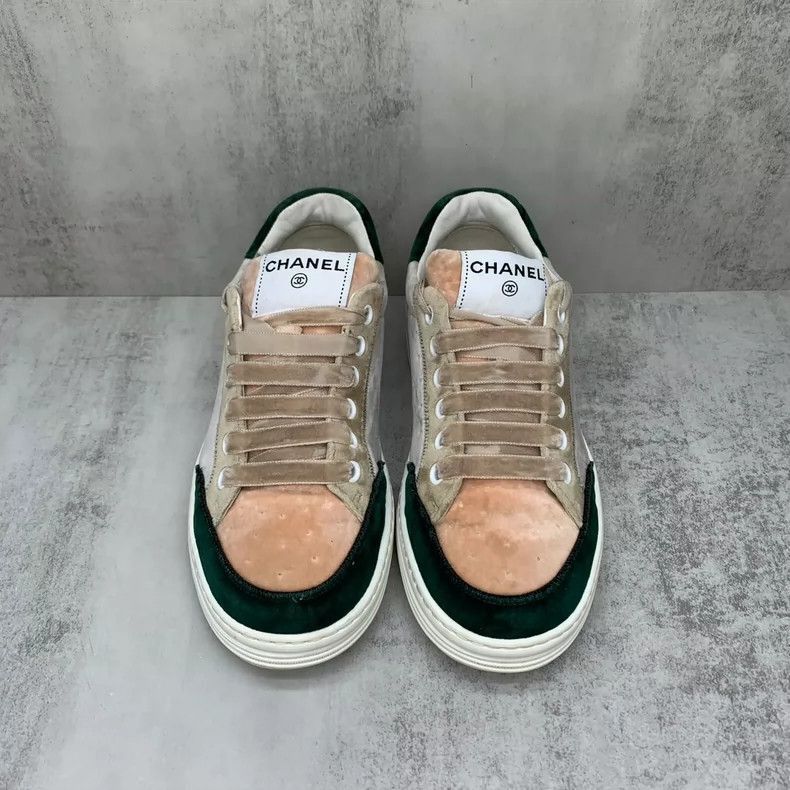 Chanel Chanel Velvet Panel Sneakers in Size 35.5 -2505 Size US 6 / IT 36 - 4 Thumbnail