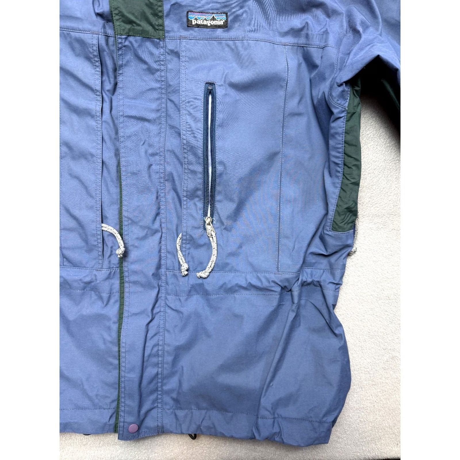 Patagonia VINTAGE Patagonia Jacket Mens size M Blue Nylon Outdoor Hiking Size US M / EU 48-50 / 2 - 4 Thumbnail