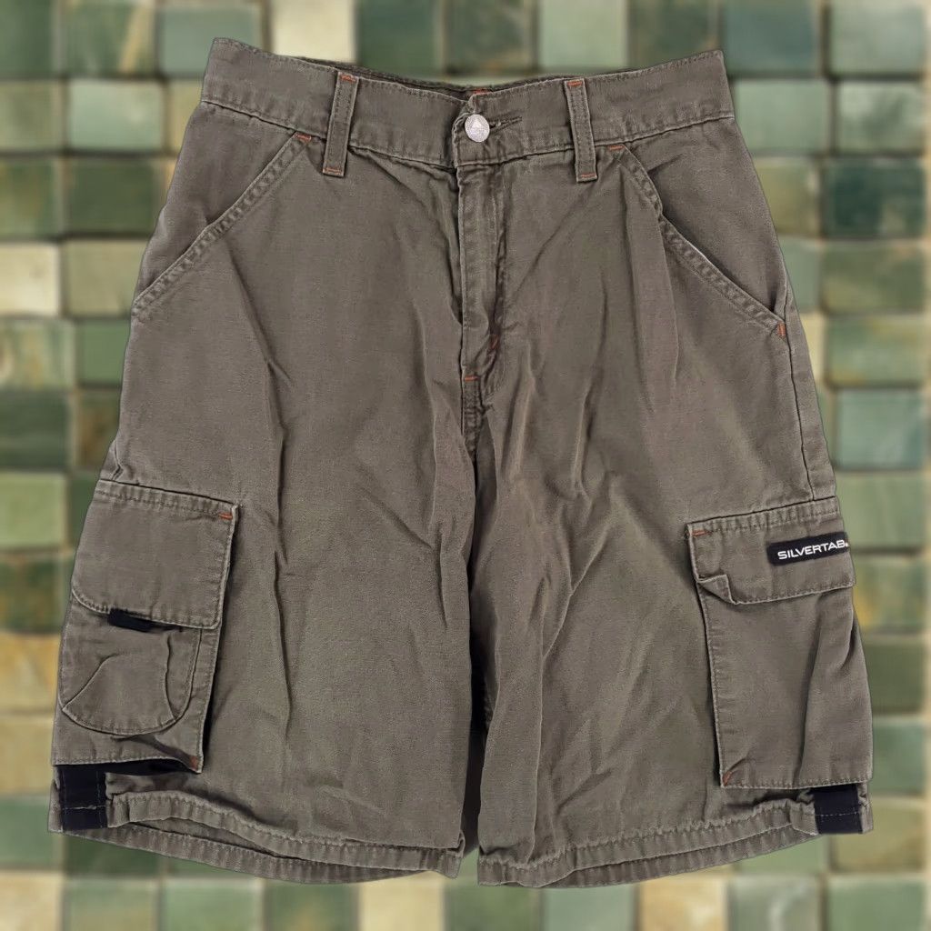 Levi's VINTAGE Levi's Cargo Shorts Green Mens S 26 x 10 Y2K Silvertab Short Size US 26 / EU 42 - 1 Thumbnail