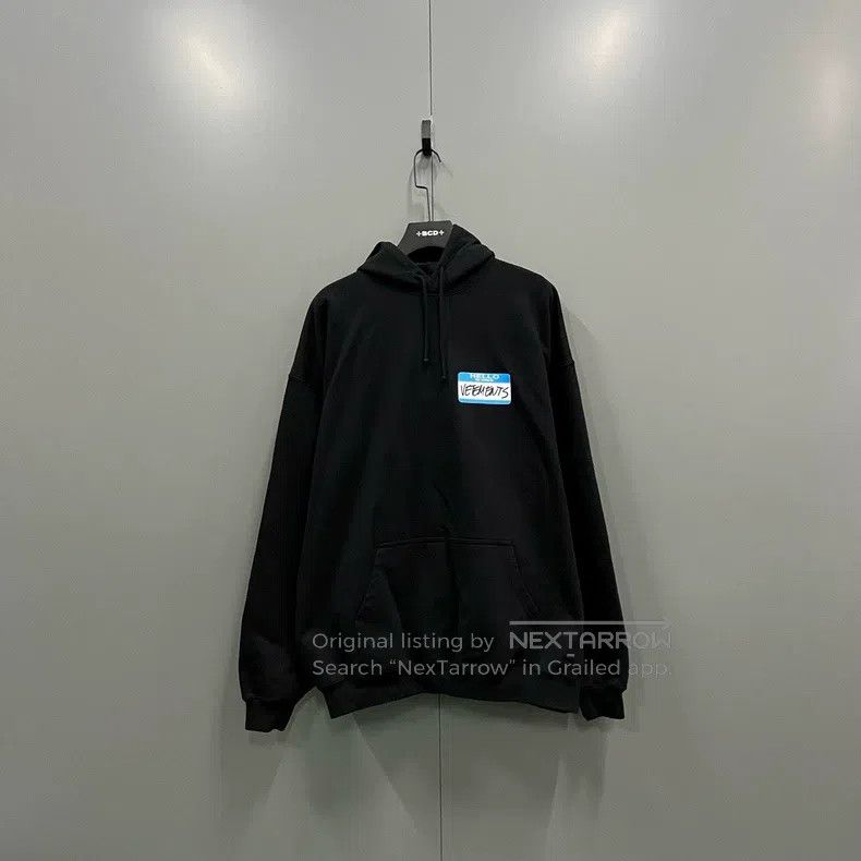 Vetements Vetements Grass script logo patch hoodie Size US XS / EU 42 / 0 - 2 Thumbnail