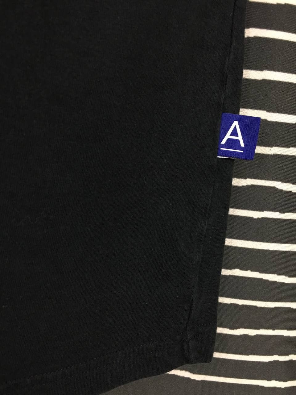 Other Another Frame Korean Brand Vivid Collection Logo Tee Size US L / EU 52-54 / 3 - 5 Thumbnail