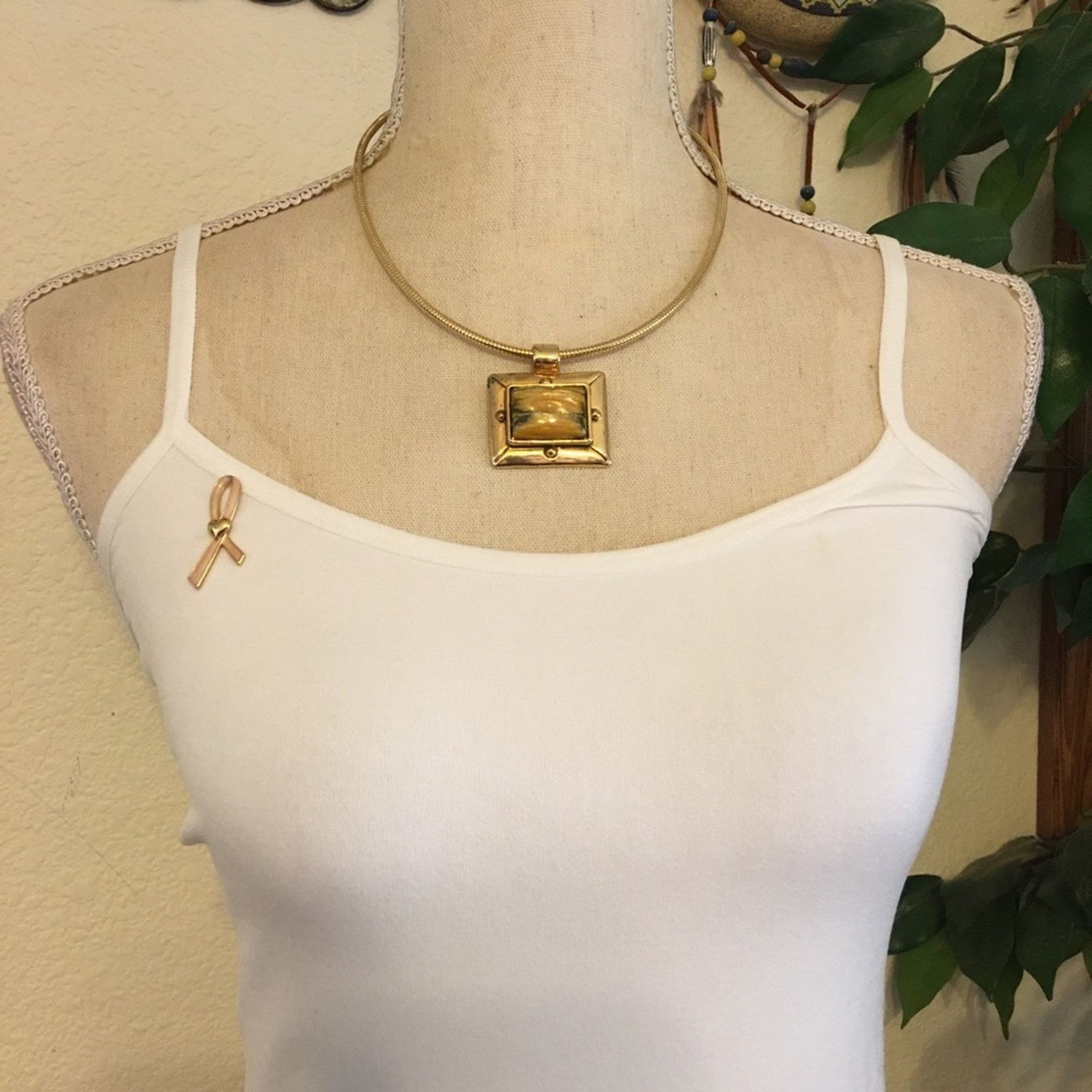 Vintage Vintage Avon breast cancer ribbon w/heart pin Size ONE SIZE - 6 Thumbnail