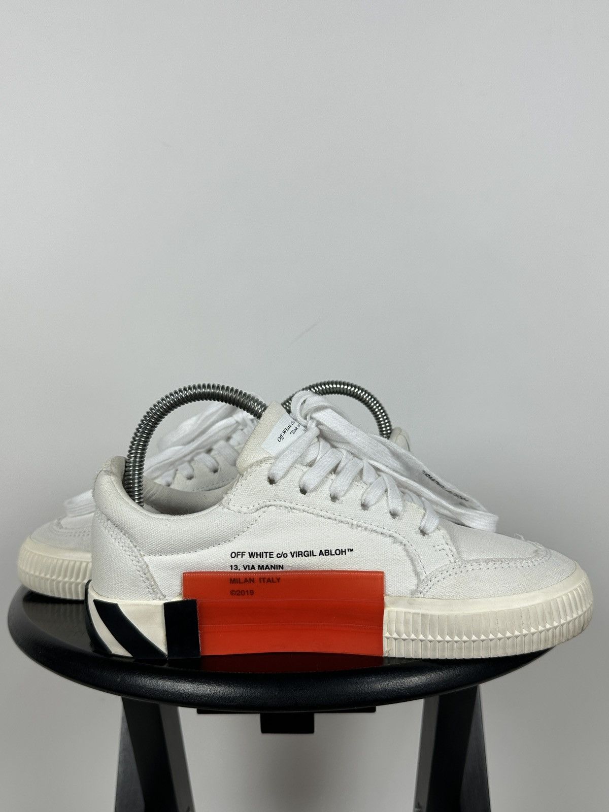 Off-White Off-White Vulcanized Virgil Abloh Low Top Sneakers Size US 7 / IT 37 - 5 Thumbnail