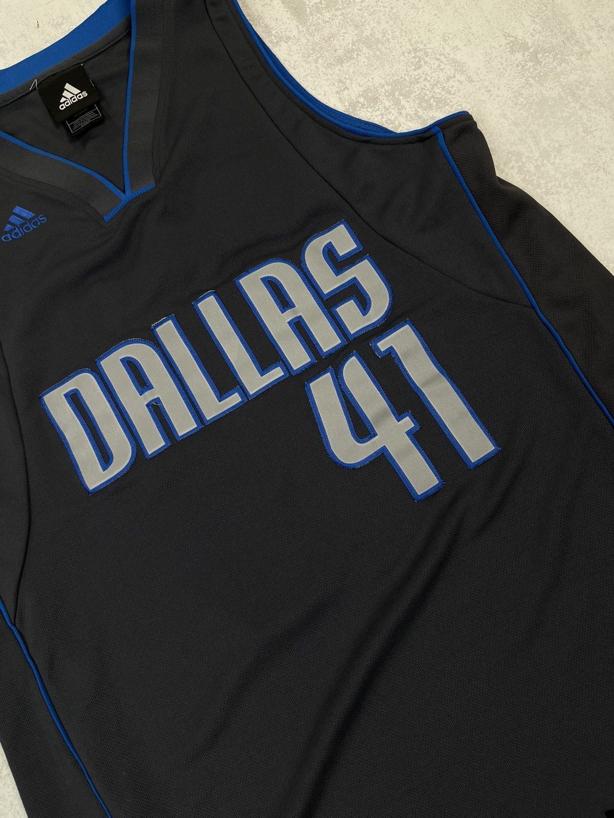 Adidas RARE 2012 Dirk Nowitzki Mavericks Adidas Swingman Jersey Size US S / EU 44-46 / 1 - 3 Thumbnail