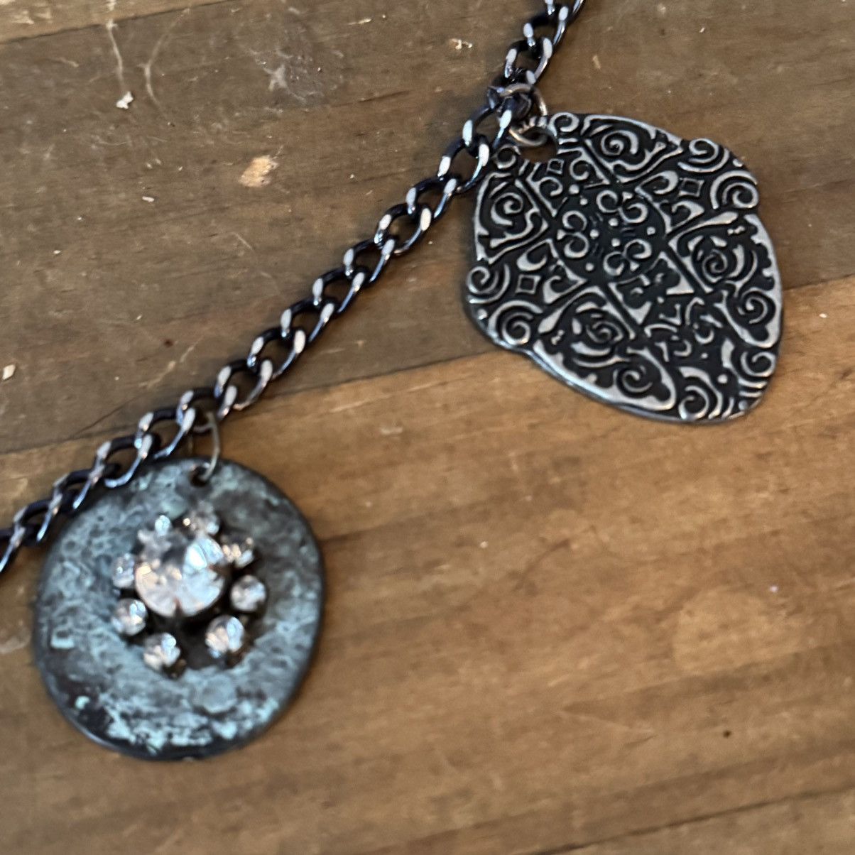 Other Long mixed metal coin medallion charm necklace Size ONE SIZE - 5 Thumbnail