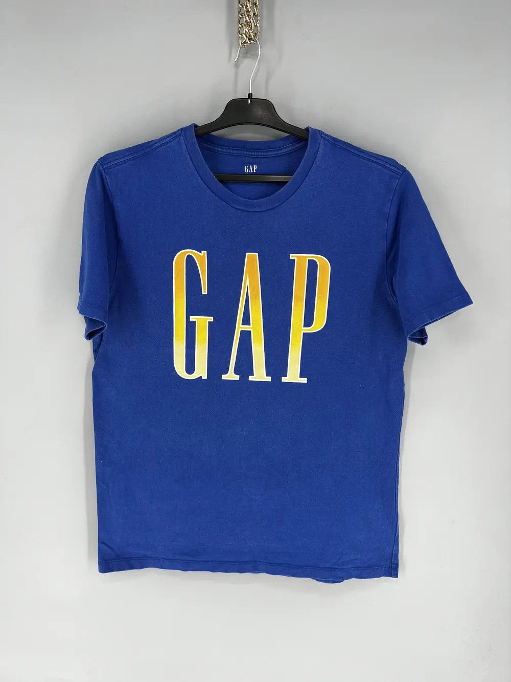 Gap Vintage Y2K Gap Logo T-Shirt Streetwear Fashion Size M Size US M / EU 48-50 / 2 - 1 Thumbnail
