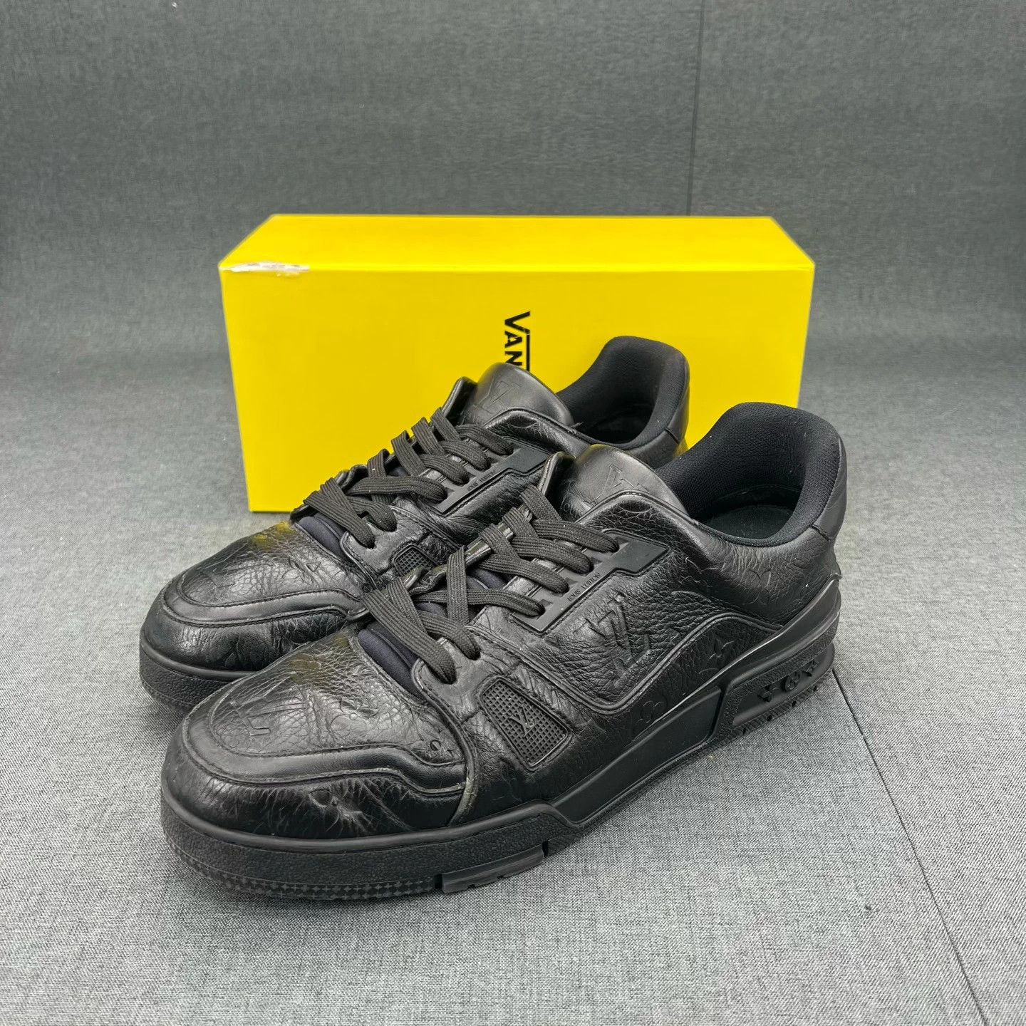 LV Trainer Black Embossed Men's 9.5 Good