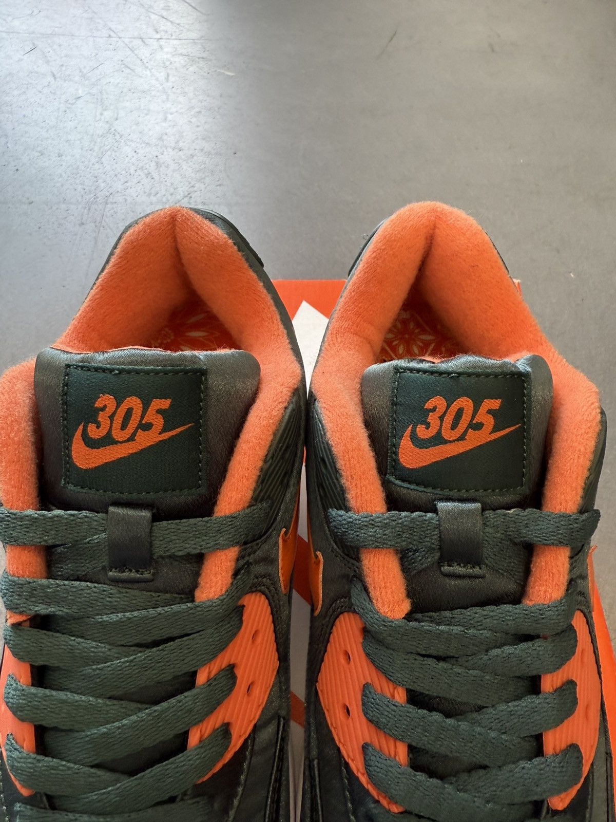 Nike 2020 Nike Air Max 90 Unknwn Miami 305 Size US 9 / EU 42 - 9 Thumbnail