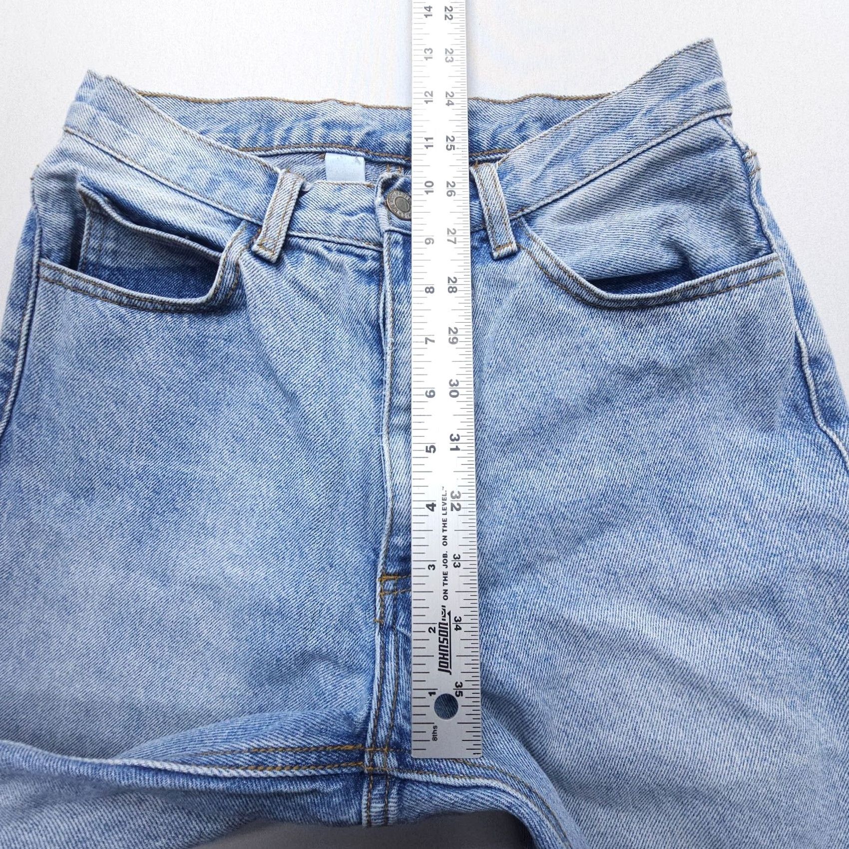 Brandy Melville Brandy Melville John J. Galt High Rise Light Wash Slim Jeans Medium (26 x 28") Jeans Women Slim 5-Pocket Denim Blue City 90s? Size 32" / US 10 / IT 46 - 6 Thumbnail