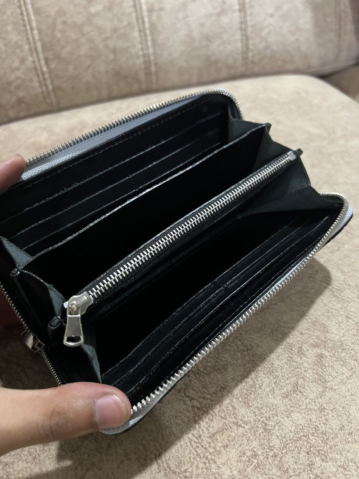 Isamu Katayama Backlash Genuine Elephant Skin Leather Round Fastener Long Wallets Size ONE SIZE - 5 Thumbnail