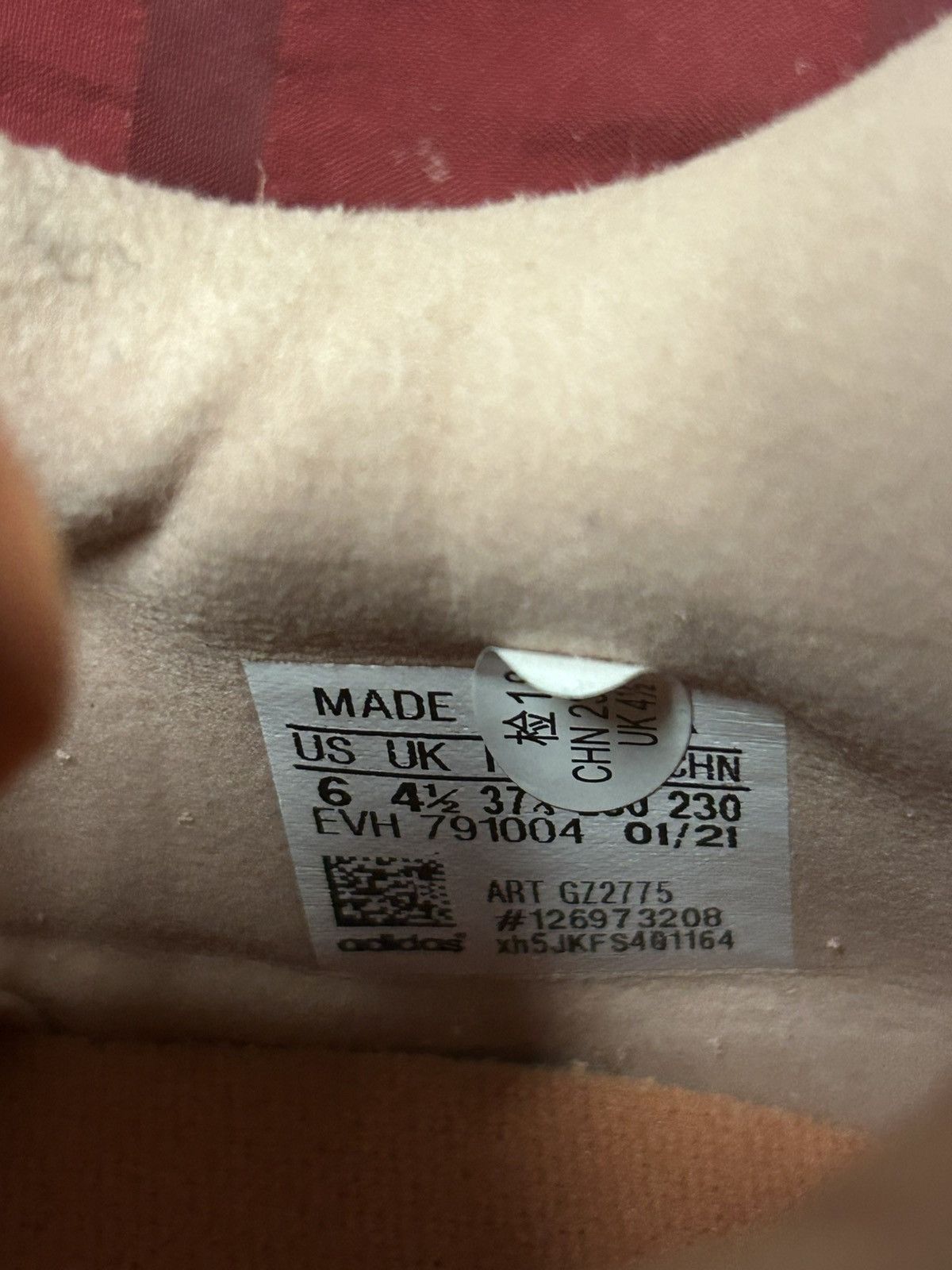 Adidas Adidas Ozweego "Vapour Pink" size 6 Size US 6 / IT 36 - 7 Thumbnail