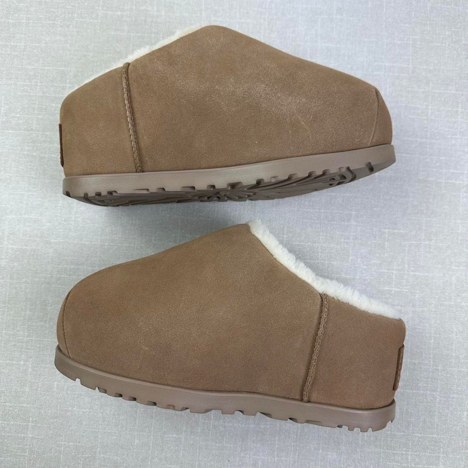 Ugg 🌰 UGG Pumped Slide "Chestnut" 5W Size US 5 / IT 35 - 4 Thumbnail