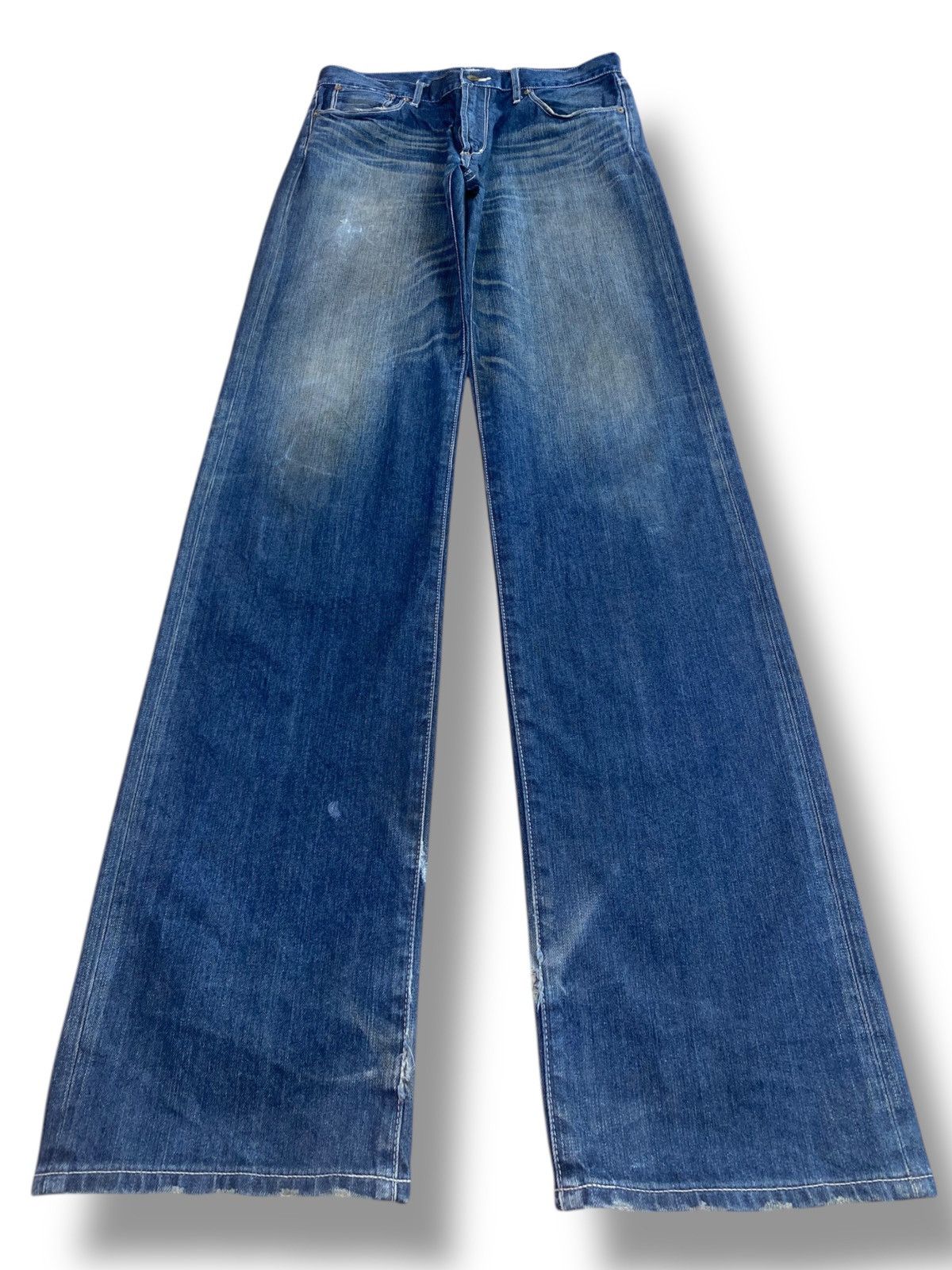 Uniqlo Uniqlo Vintage Whiskers Faded Wash Style Loose Jeans Size US 30 / EU 46 - 1 Thumbnail
