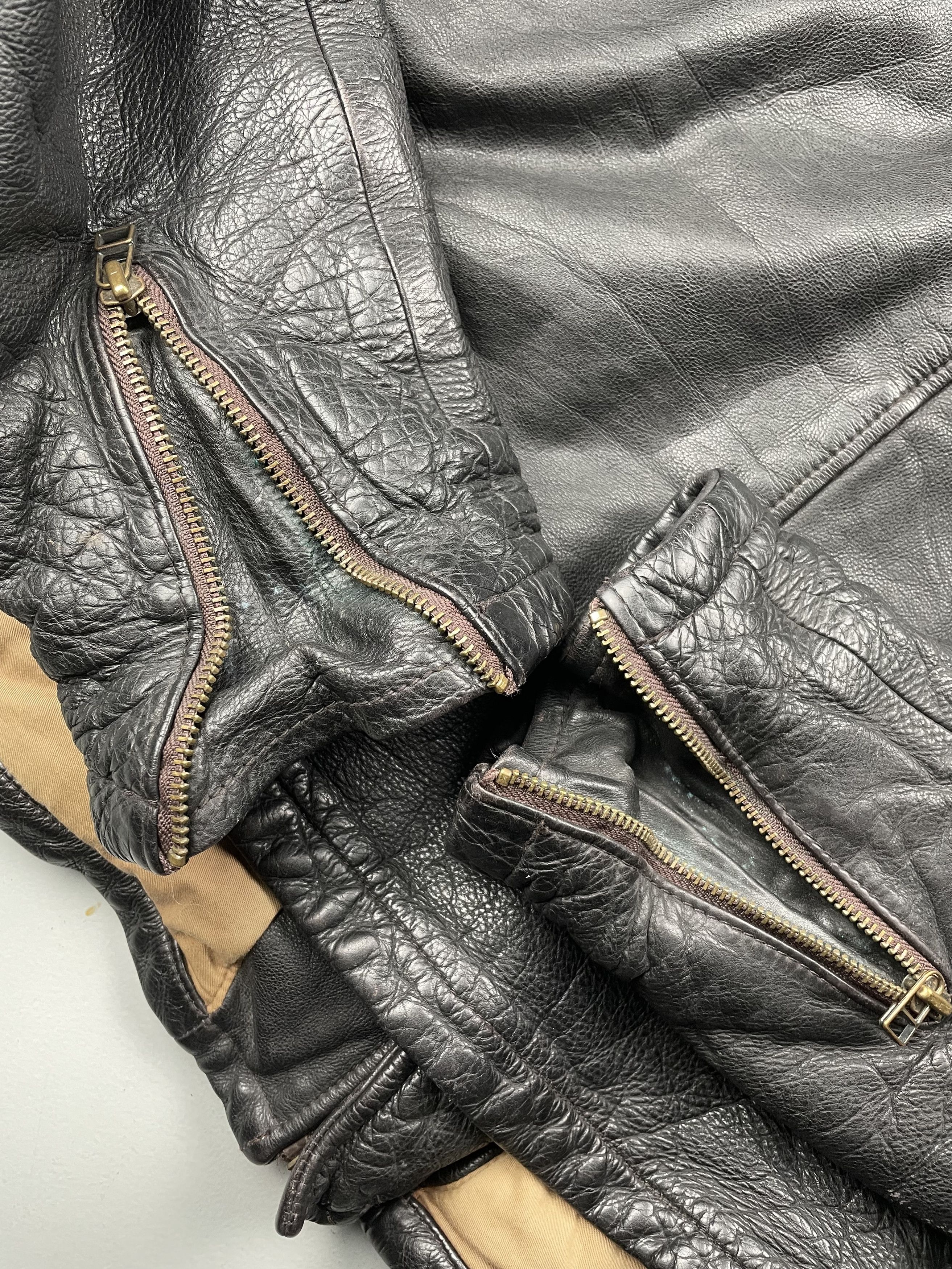Emporio Armani vintage Emporio Armani 1990's biker Stone Leather jacket Size US L / EU 52-54 / 3 - 7 Thumbnail