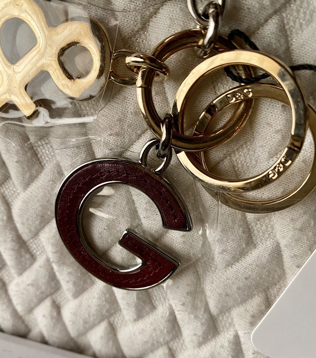 Dolce & Gabbana Dolce & Gabbana 🇮🇹 Metal/Oxblood Calf Palladium Bag Charm Size ONE SIZE - 11 Thumbnail