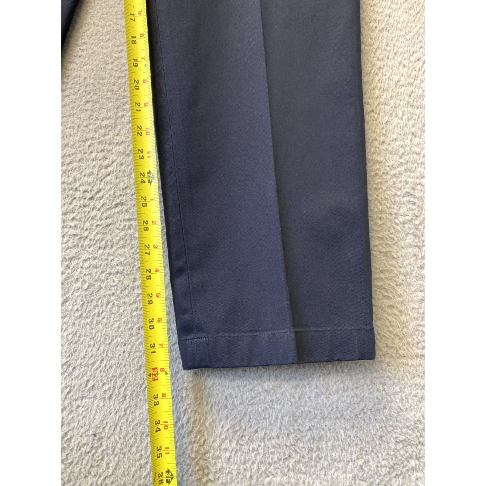 Brooks Brothers Brooks Brothers Advantage Chino Pants Dark Navy 38x32 Dress Pants /0655 Size US 38 / EU 54 - 4 Thumbnail
