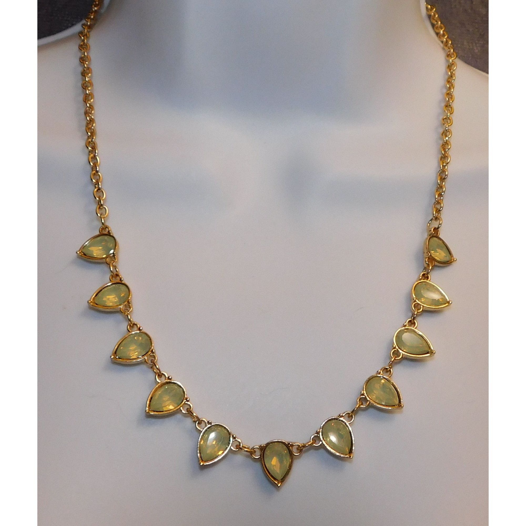 Other Green And Gold Teardrop Necklace Size ONE SIZE - 4 Thumbnail