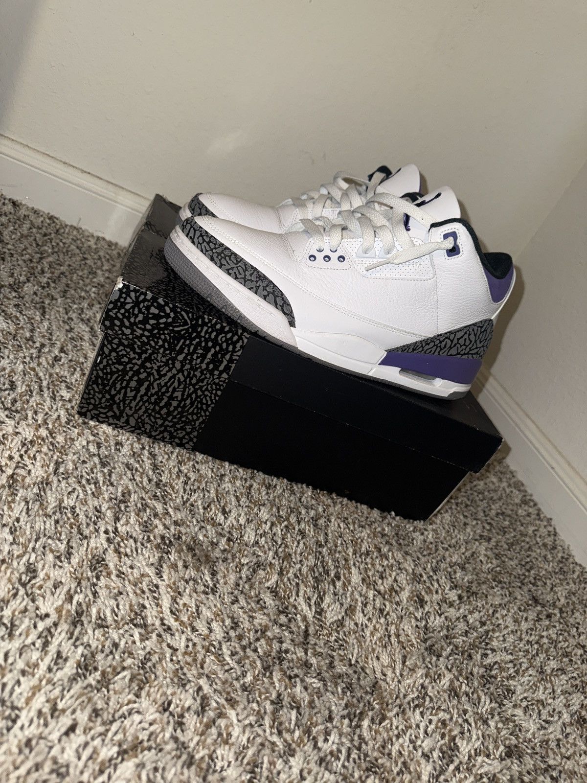 Jordan Brand Jordan 3 Dark Iris Size US 11 / EU 44 - 3 Thumbnail