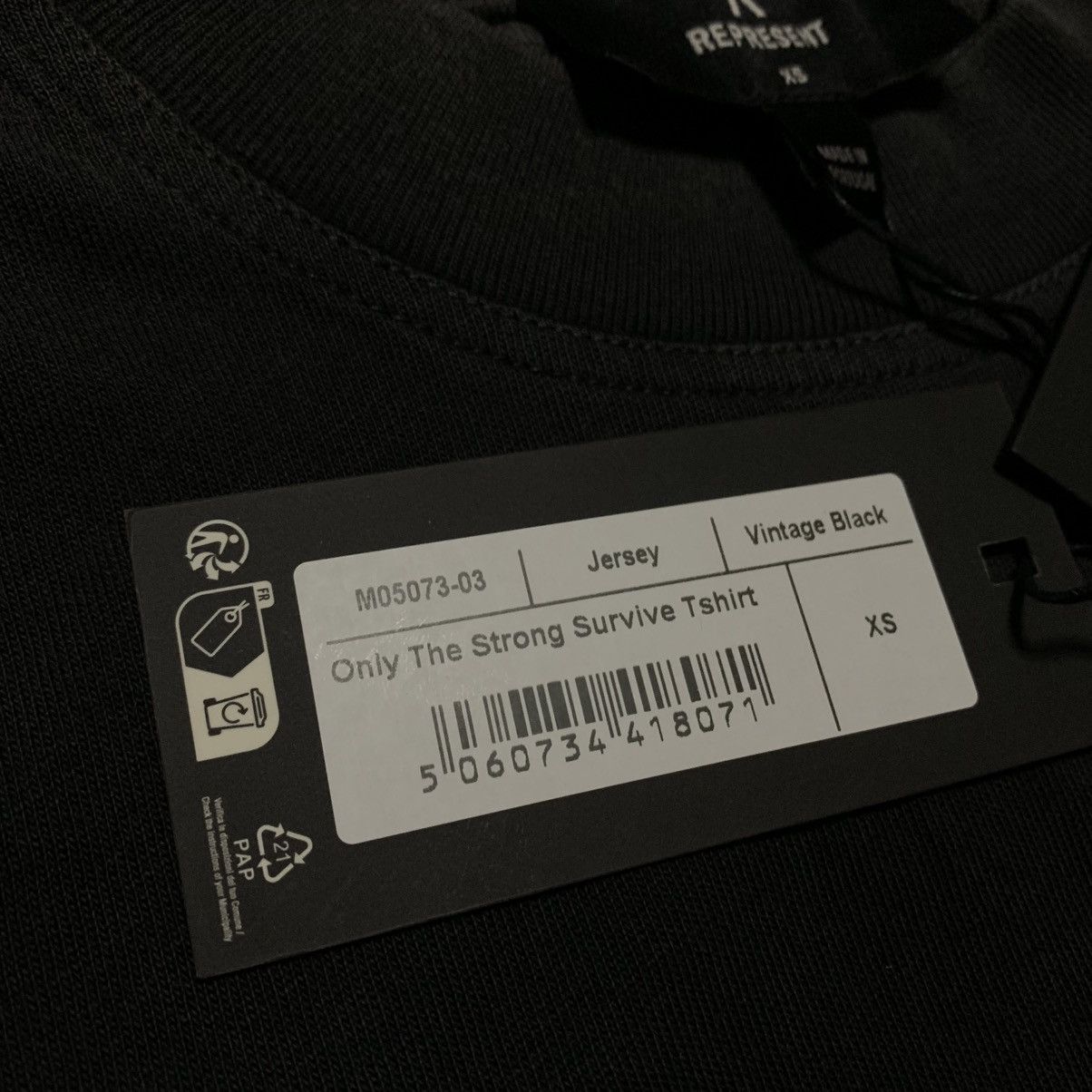 Represent Clo. Represent XS Only The Strong Survive Vintage Black Tee Shark Size US XS / EU 42 / 0 - 7 Thumbnail