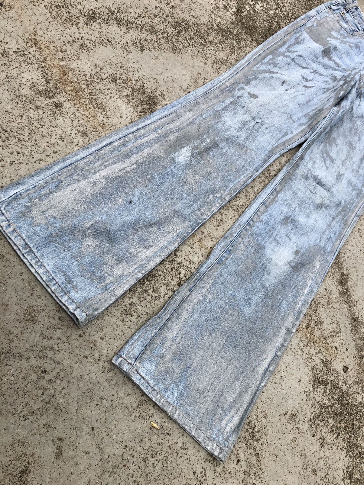 If Six Was Nine FLARED⚡️⚡️PAINTED SILVER JEANS BY LINDSTORM Size 27" / US 4 / IT 40 - 5 Thumbnail