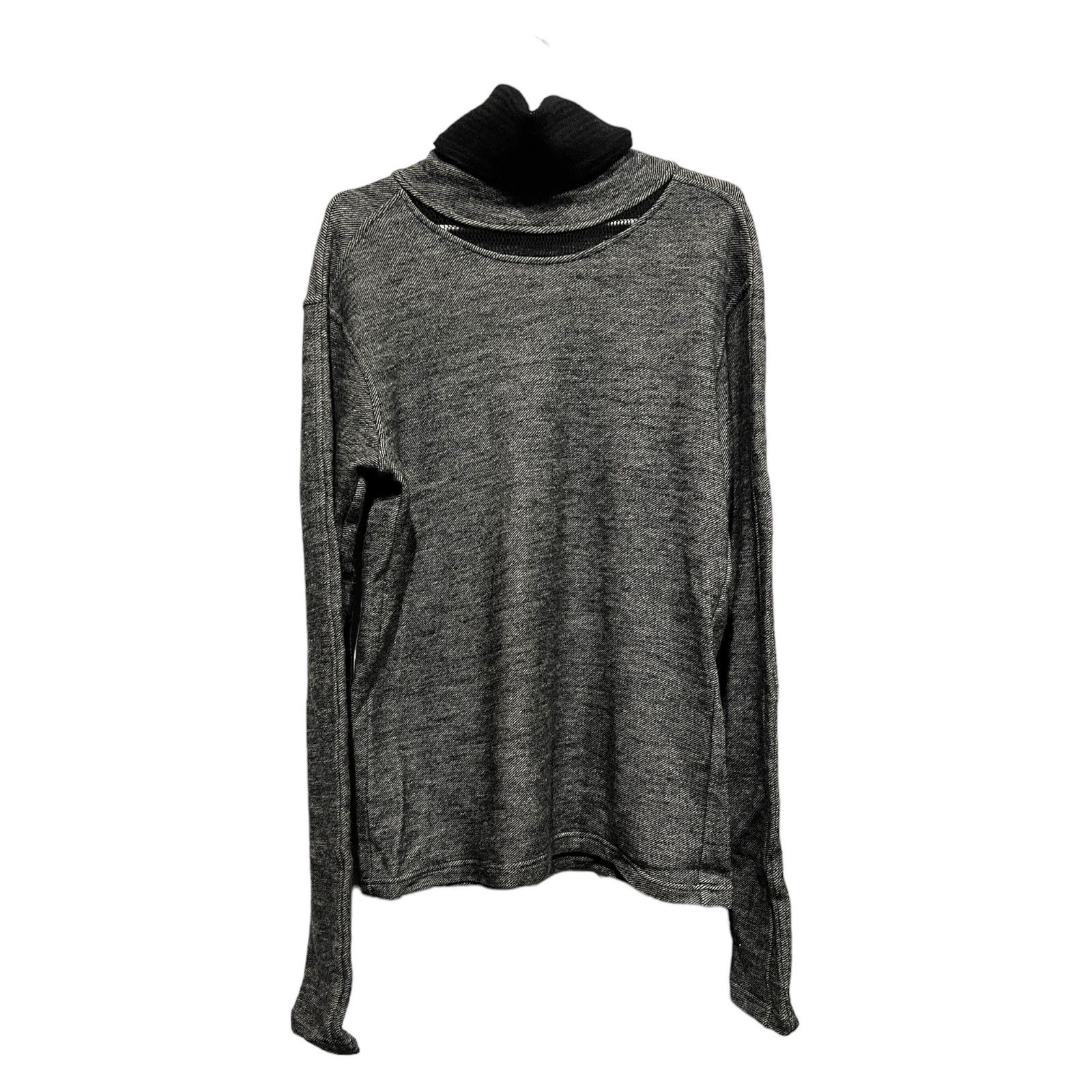 Balenciaga Balenciaga Paris Sweater Turtle Neck size M Size US M / EU 48-50 / 2 - 2 Thumbnail
