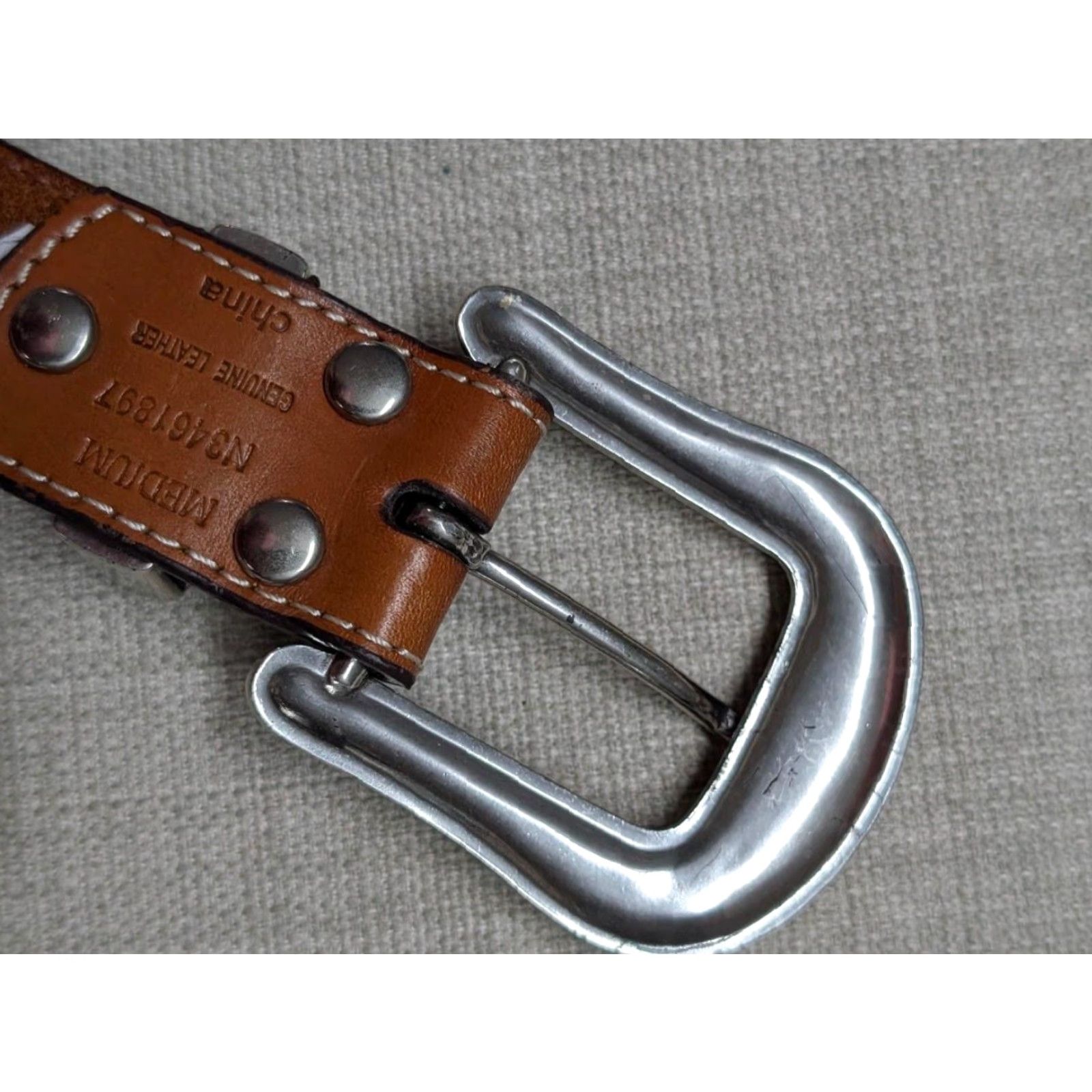 VINTAGE western belt belt 34 STUDDED TOOLED leather y2k 