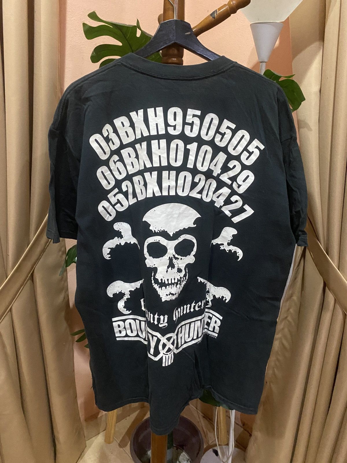 Bounty Hunter Bounty Hunter 2004 Skull Graphic T-Shirt Black Streetwear Size US XL / EU 56 / 4 - 1 Thumbnail