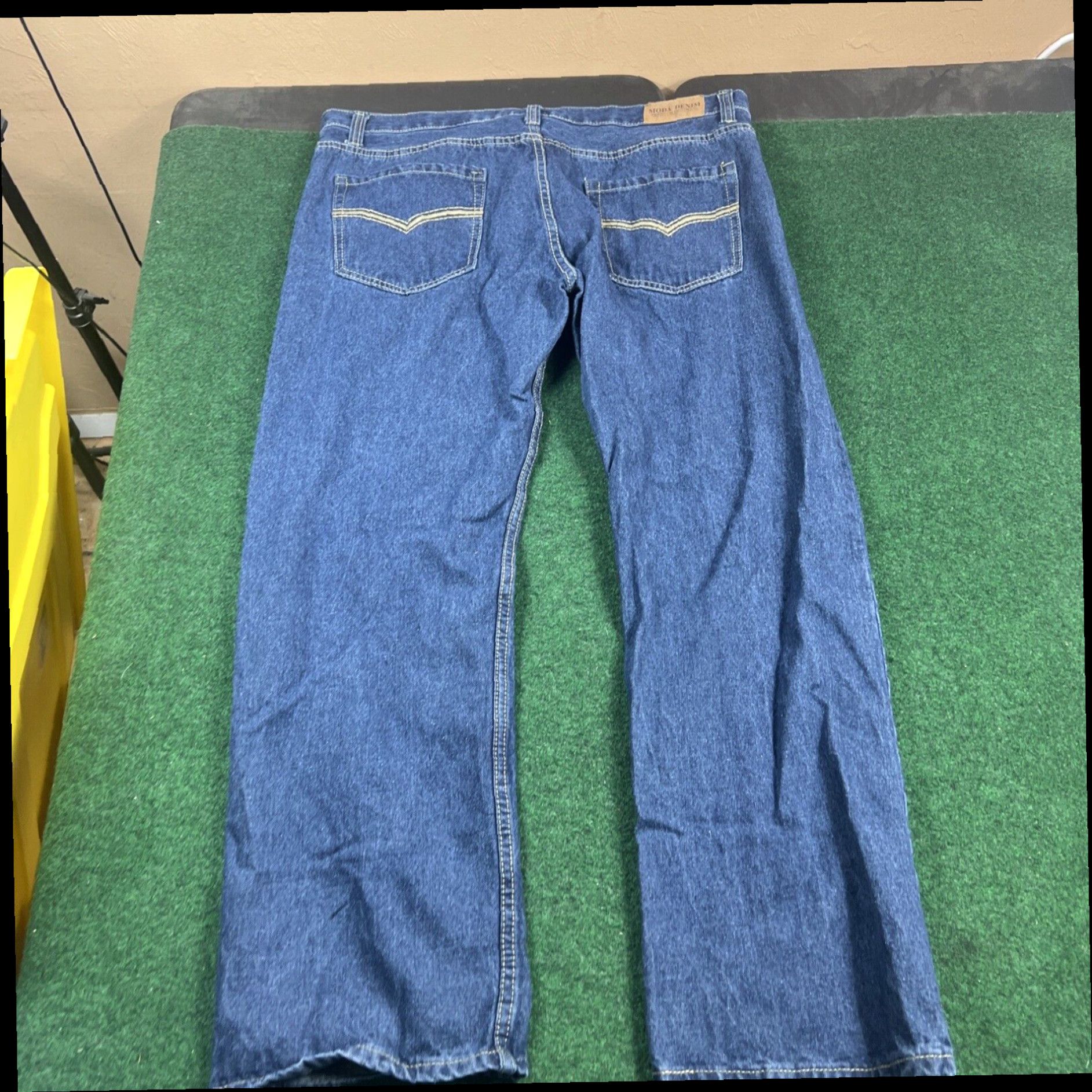 Vintage Moda Int'l The London Blue Jean Baggy Casual 40x32 Relaxed Fit Size 27" / US 4 / IT 40 - 1 Thumbnail