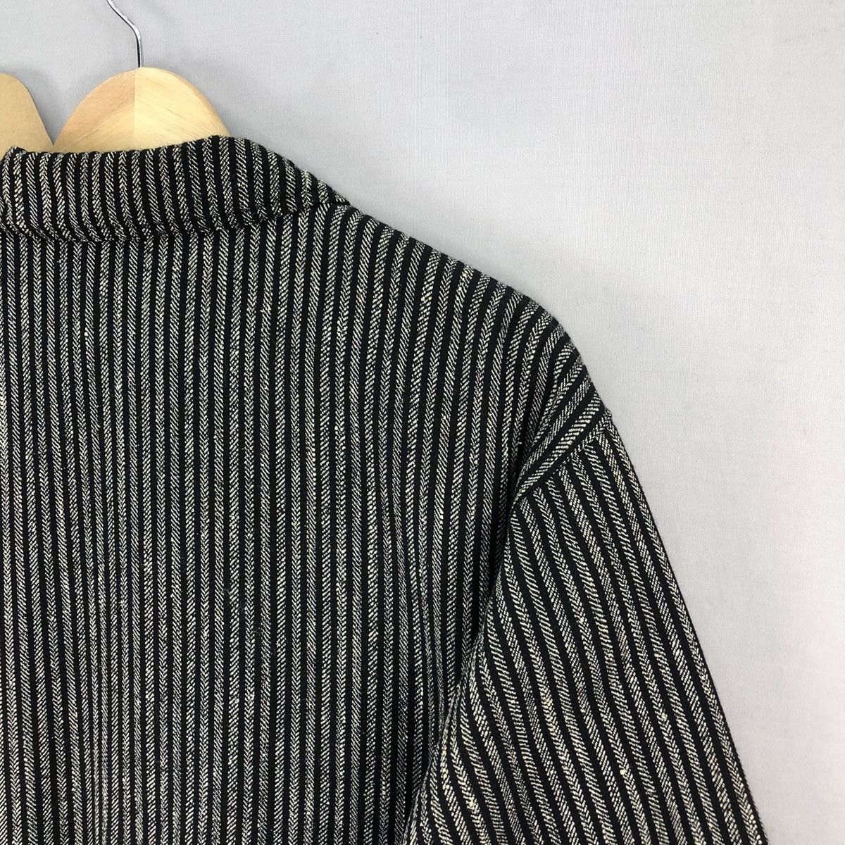 Japanese Brand Vintage 90’s Japanese Brand Stripes Zipper Jacket Size US L / EU 52-54 / 3 - 16 Thumbnail