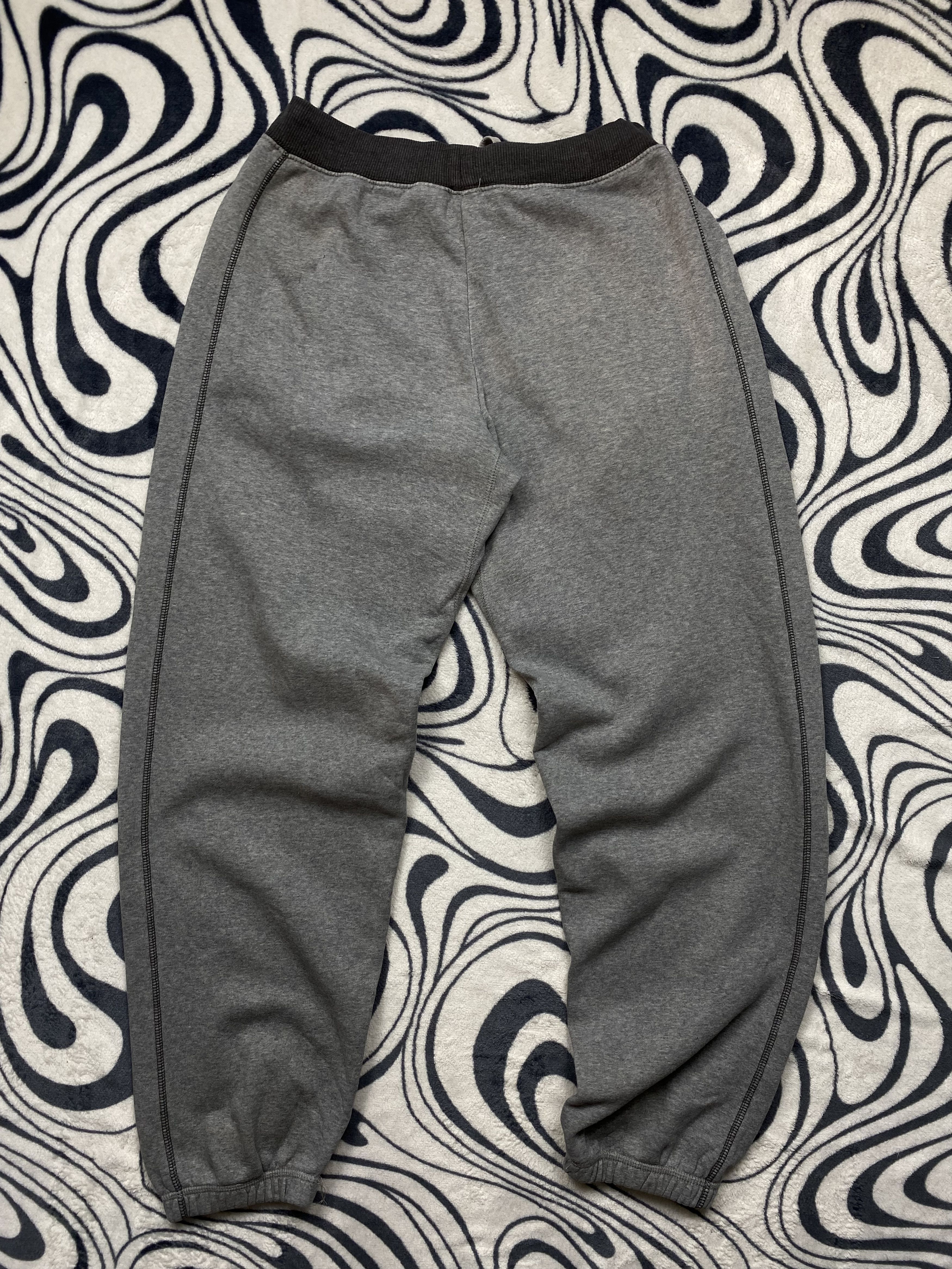 Nike Nike Vintage Mens Baggy Sweatpants Y2K Pants Size US 30 / EU 46 - 6 Thumbnail