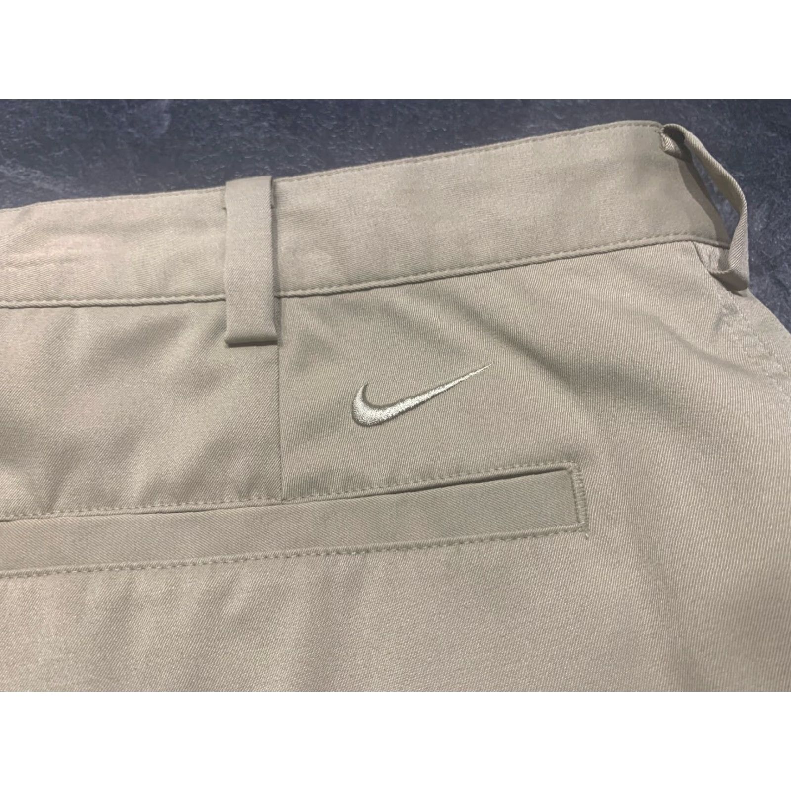 Nike Nike Golf Dri-Fit Shorts Men Size 36 Beige Solid Casual Flat Front Size US 36 / EU 52 - 5 Thumbnail