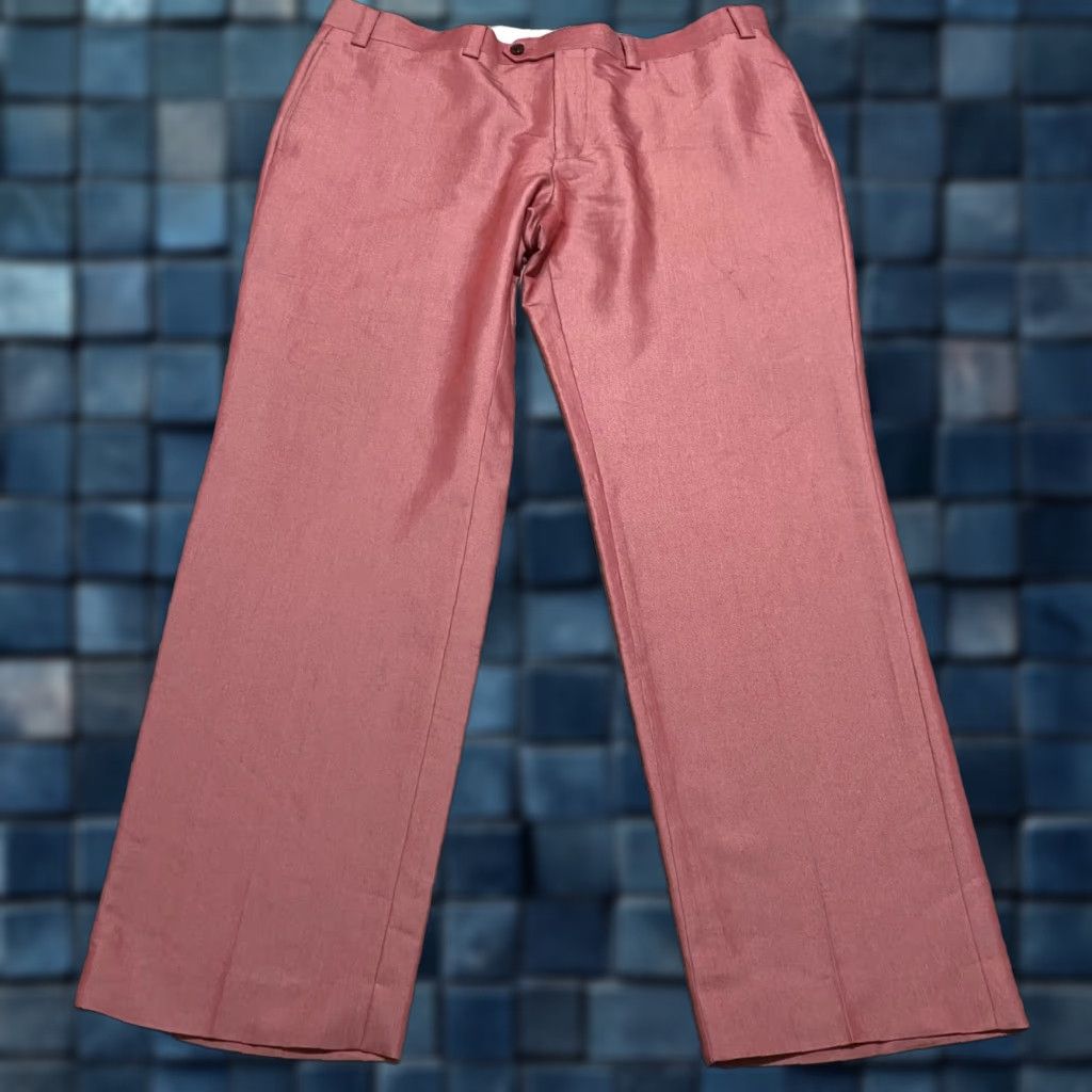 Polo Ralph Lauren Polo Ralph Lauren Dress Pants Mens 38x30 Pink Chino Straight Mid Rise Pants Mens Pink Polo Ralph Lauren Dress Chino Straight Mid Rise 38x30 Mens Size US 38 / EU 54 - 1 Thumbnail