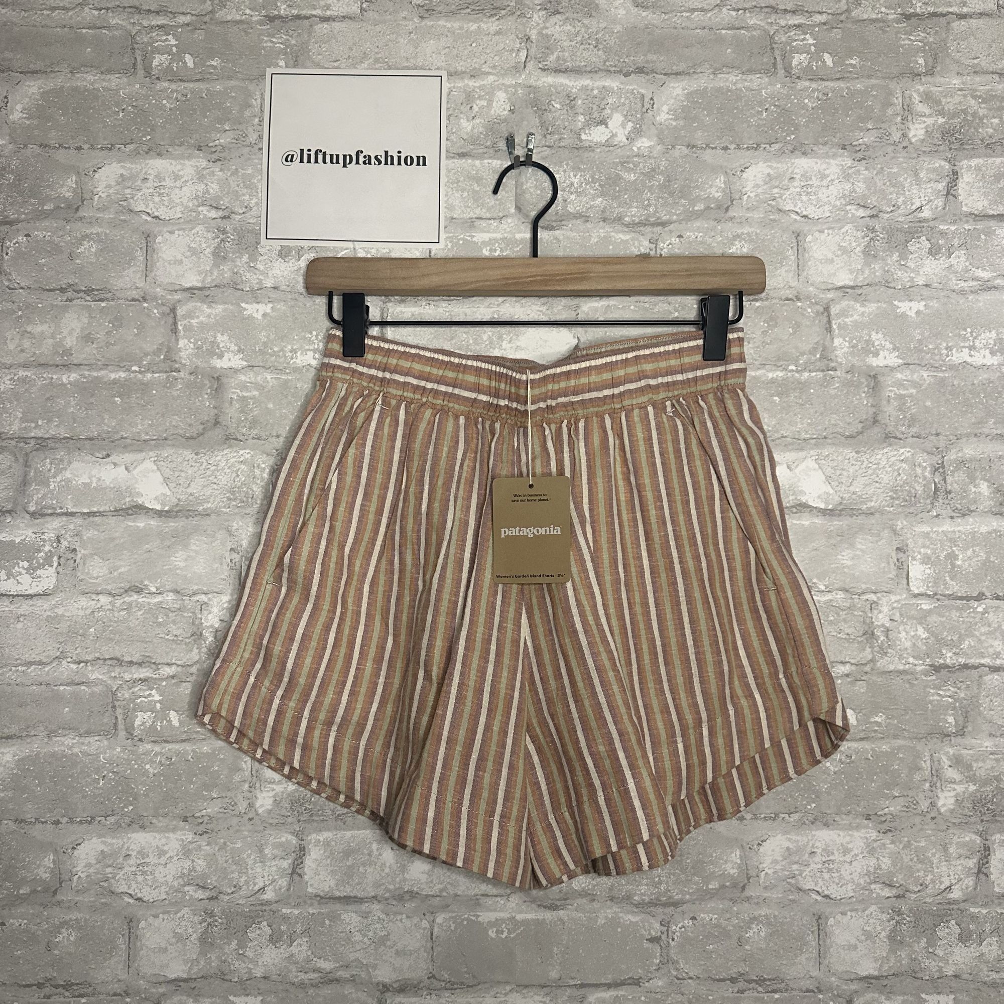 Patagonia Patagonia Women's Garden Island Shorts 3.5" NWT Size XS Size 26" / US 2 / IT 38 - 1 Thumbnail