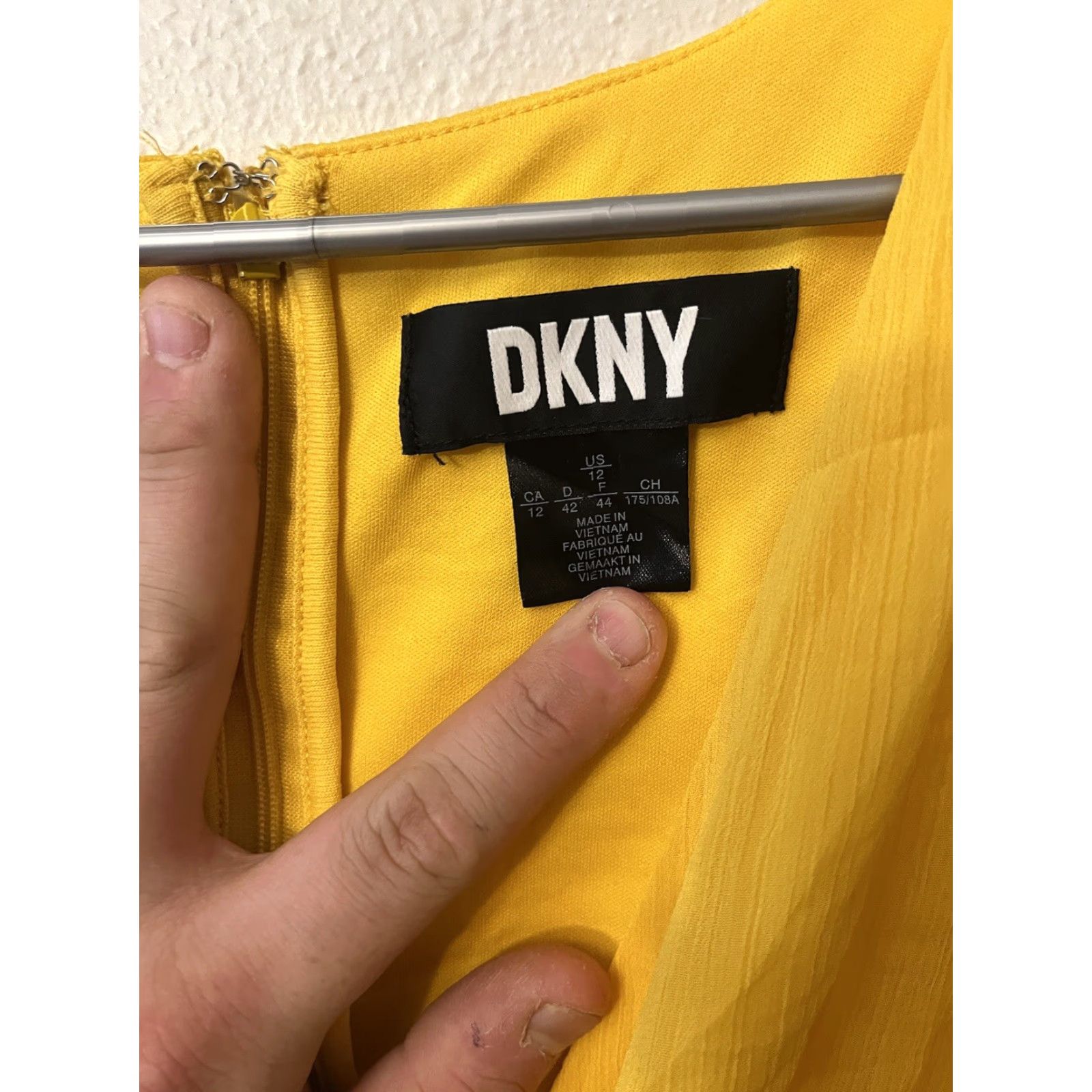 DKNY DKNY Yellow Blouse Satin V-Neck Long Sleeve Balloon Sleeve Wrap Peplum 12 Party Glam Women Sh Women’s Regular Size 12 Yellow Blouse Size XL / US 12-14 / IT 48-50 - 2 Thumbnail
