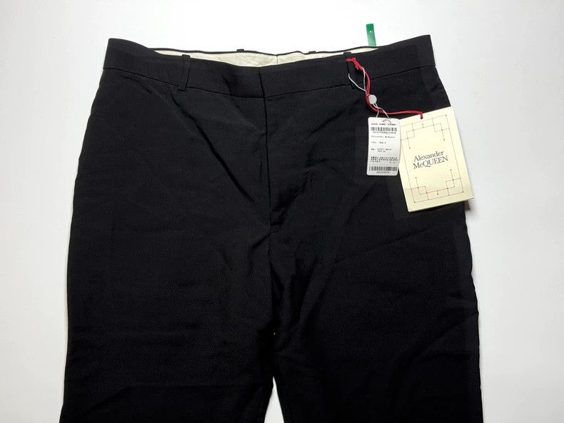Alexander McQueen Alexander Mcqueen Casual pants Size US 34 / EU 50 - 2 Thumbnail