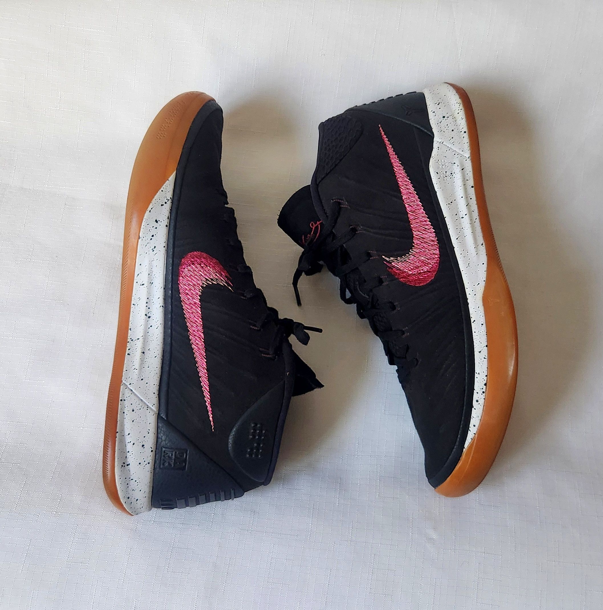 Nike Nike Kobe A.D. Men's SZ 12 922484-006 Black Gum sole Rare Size US 11.5 / EU 44-45 - 10 Thumbnail
