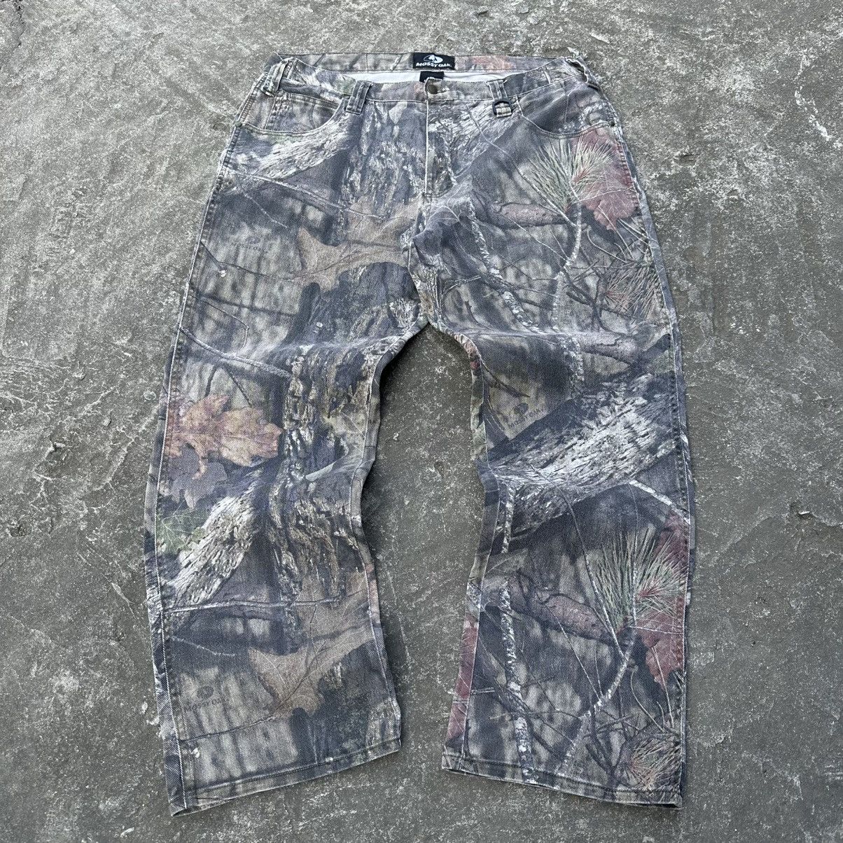 Realtree (38x32) Crazy Vintage Y2K Carhartt Style Faded Realtree Camo Size US 38 / EU 54 - 1 Thumbnail