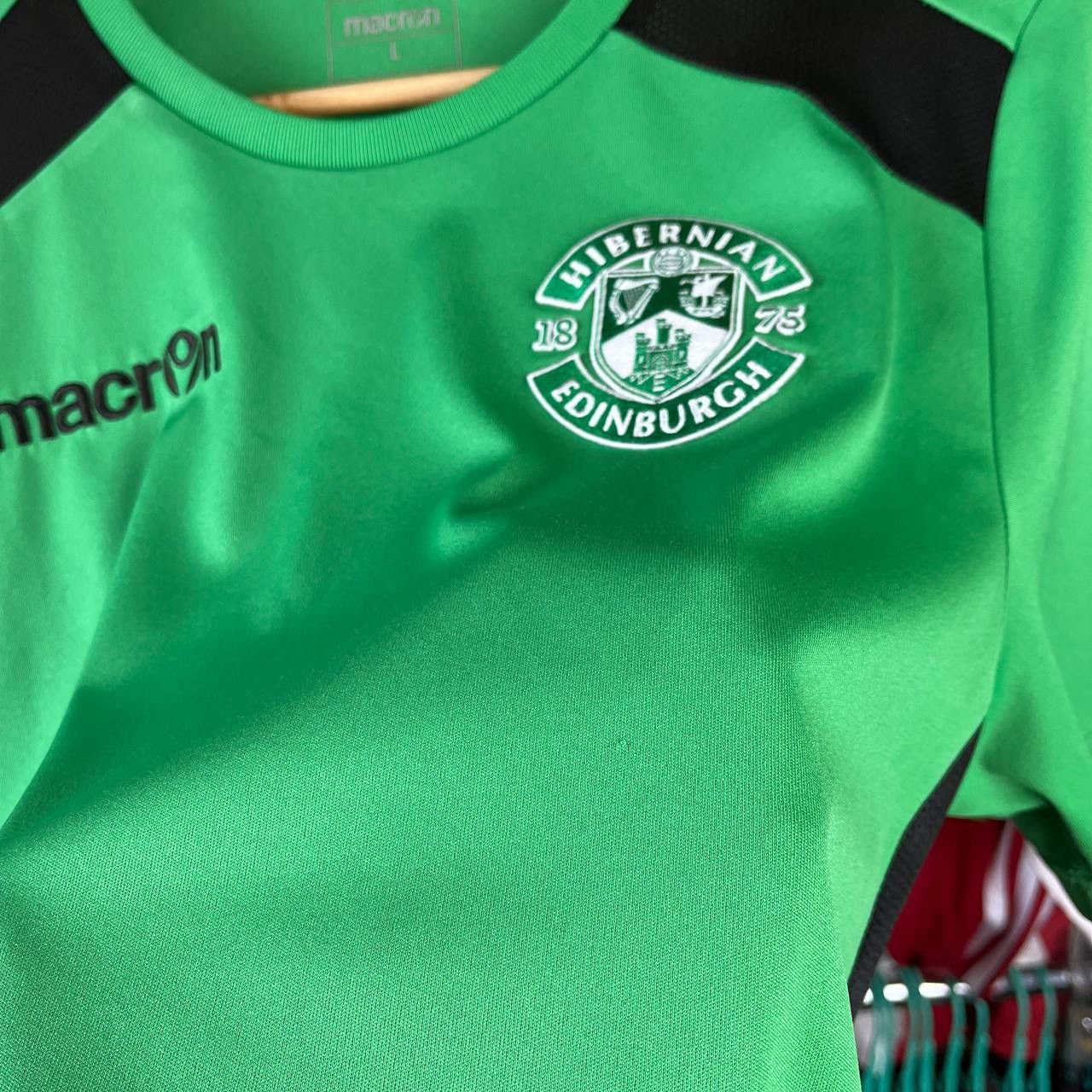 Vintage FC Hibernian Edinburgh 2018/2019 Football Soccer Jersey Size US L / EU 52-54 / 3 - 5 Thumbnail
