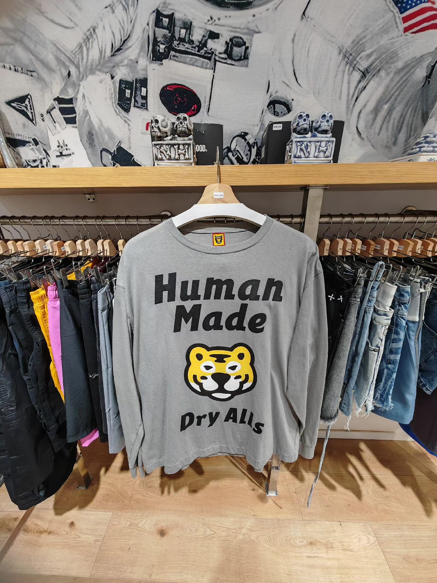 Human Made Human Made Tiger Animal Print Long Sleeve Tee Q15 Size US L / EU 52-54 / 3 - 1 Thumbnail