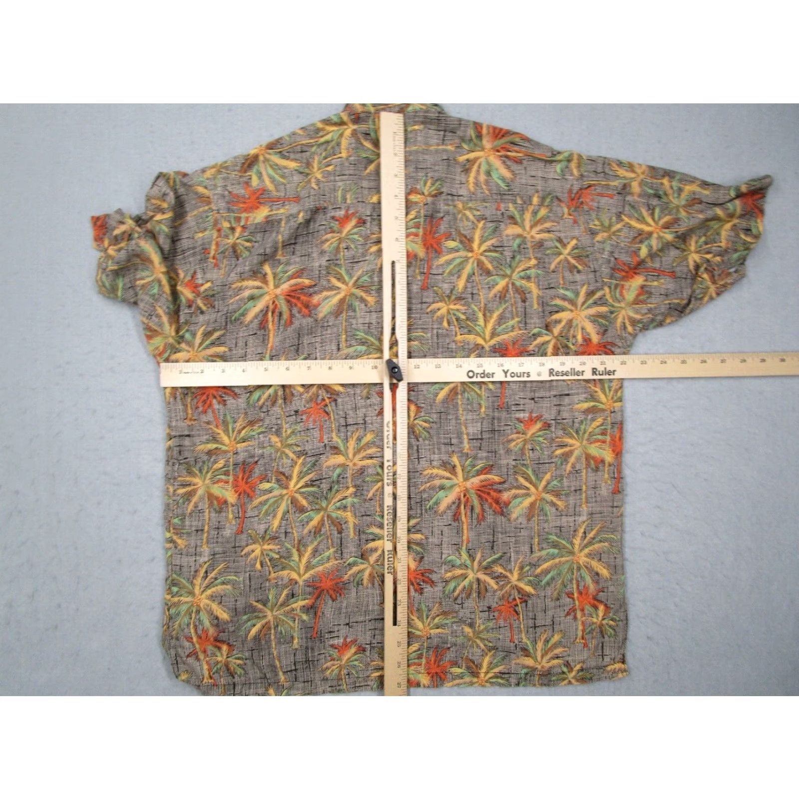 Tori Richard Tori Richard Shirt Mens Medium Beige Floral Button Up Tiki Palms Made in USA Size US M / EU 48-50 / 2 - 5 Thumbnail
