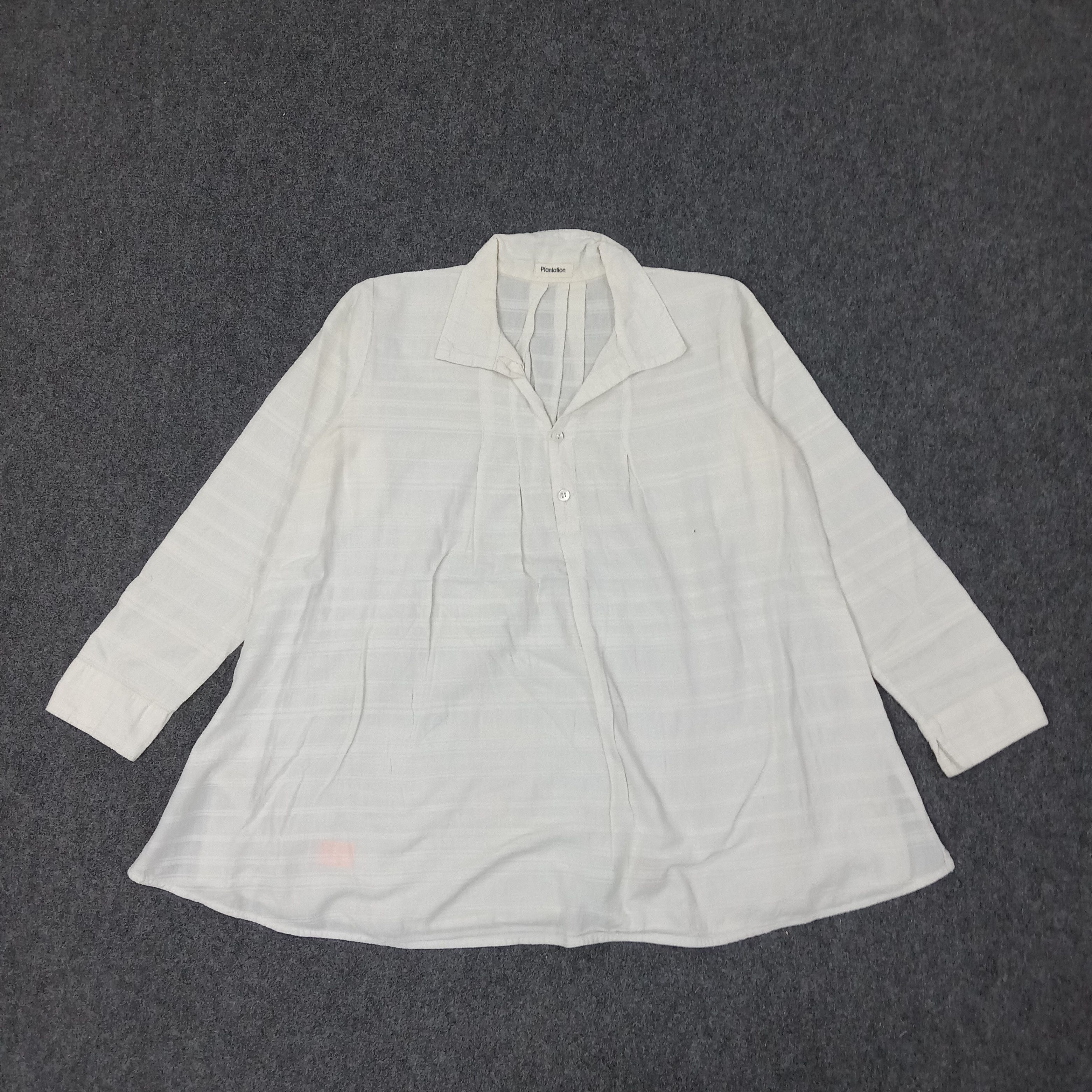 Issey Miyake Plantation by Issey Miyake Japanese Brand Polos C249N30 Size L / US 10 / IT 46 - 1 Thumbnail