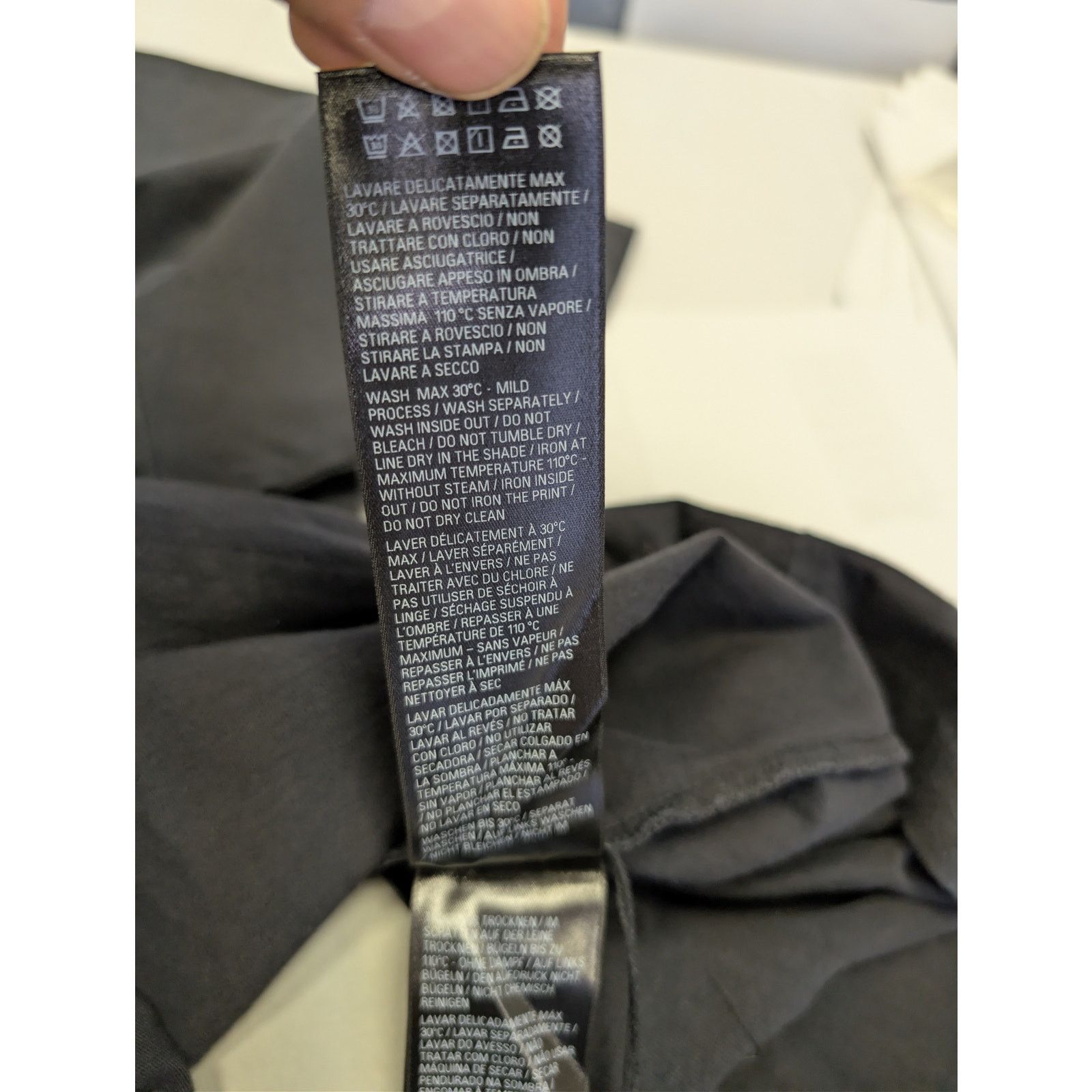 Balenciaga o1rshd1 Heavy Graphic Print DIY Metal Logo T-shirt in Black Size US M / EU 48-50 / 2 - 18 Thumbnail