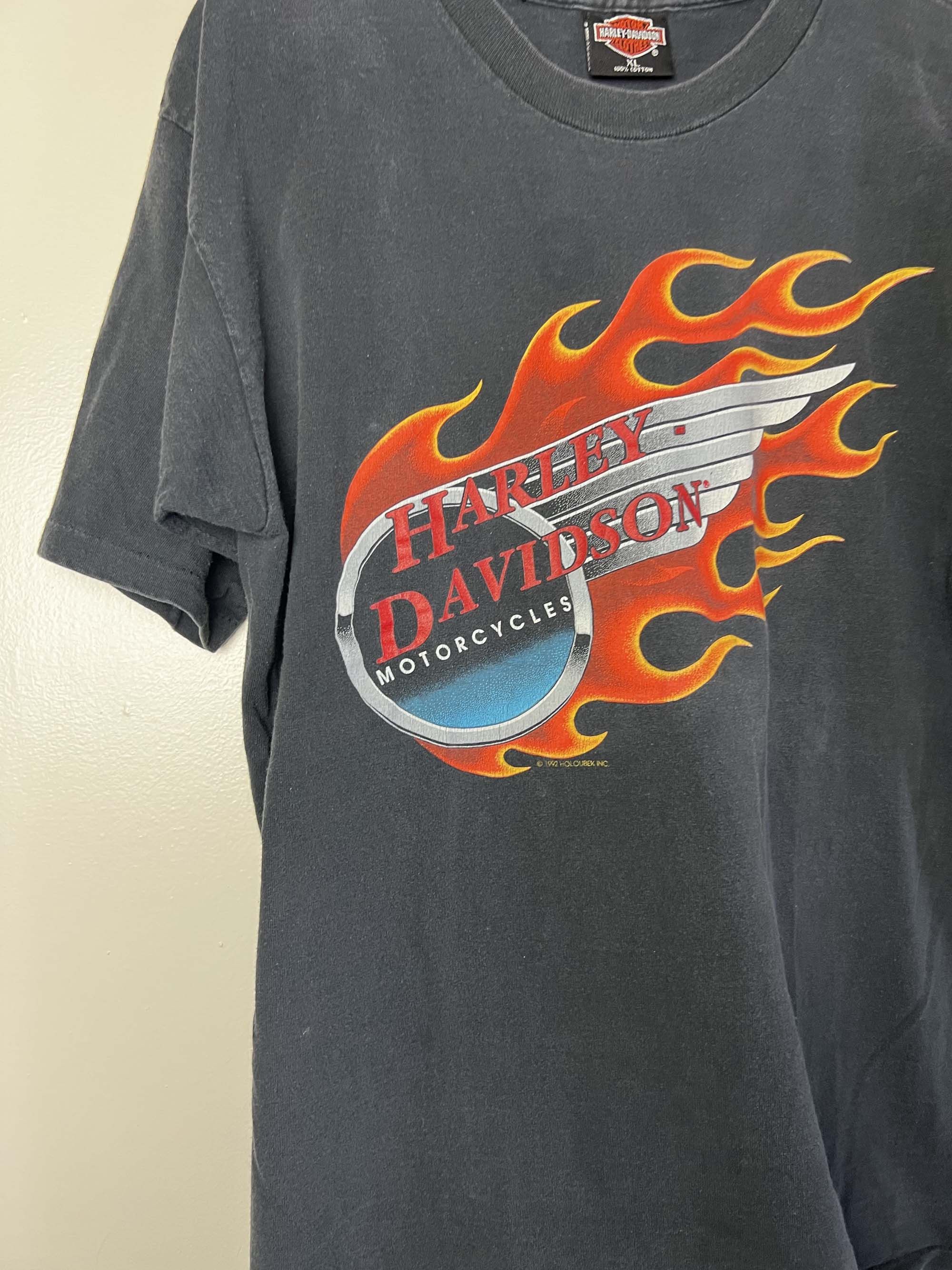 Harley Davidson Vintage 1992 Harley Davidson Motorcycles Conroe, TX T-Shirt Size US XL / EU 56 / 4 - 5 Thumbnail