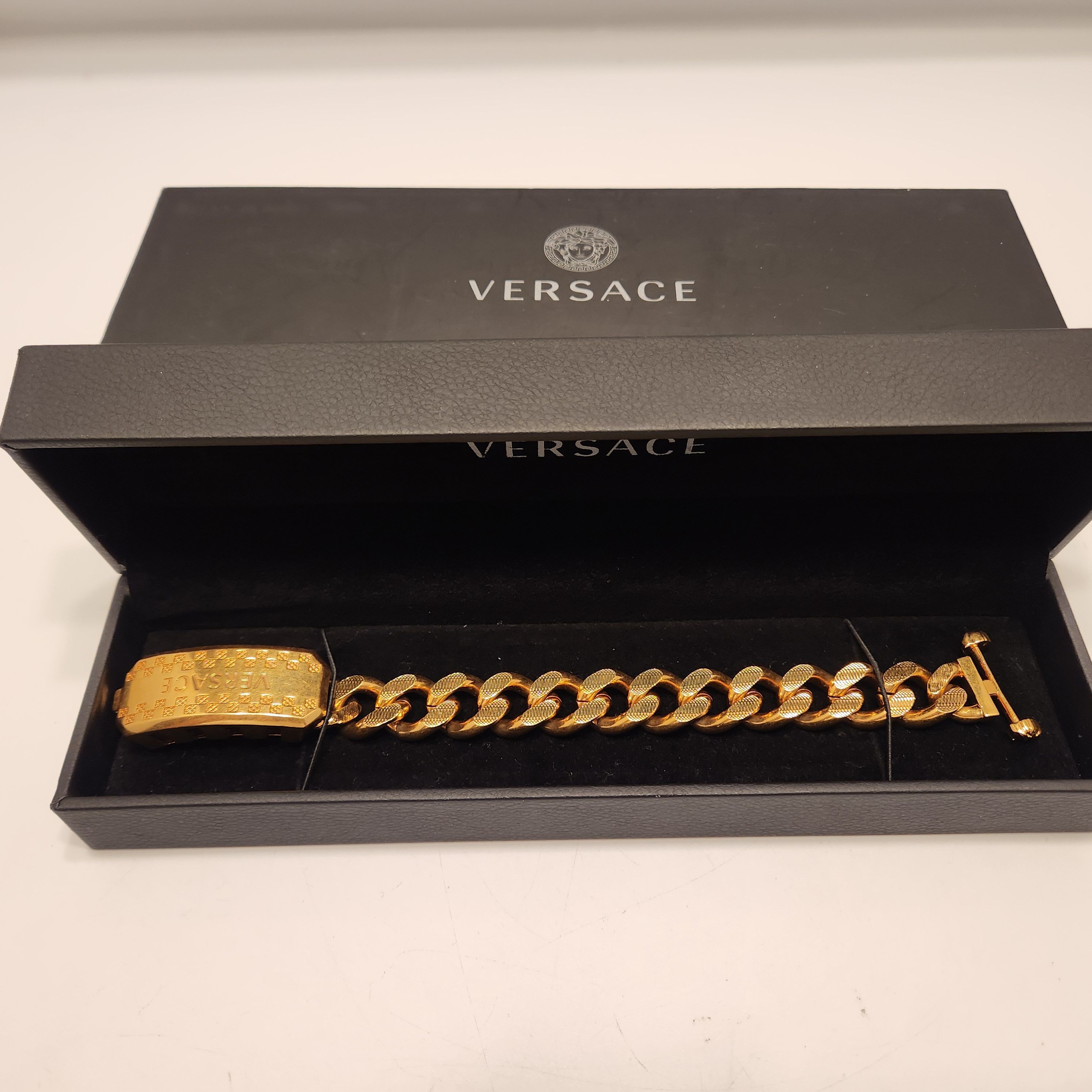 Versace Versace Gold Plated Medusa Chain Gold Medusa Bracelet Size ONE SIZE - 8 Thumbnail