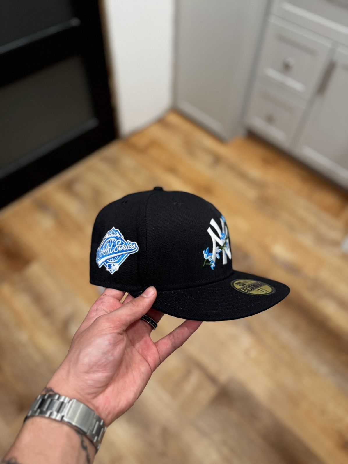 MLB × New Era × New York Yankees Special Edition New Era 7 3/8 Yankees Fitted Hat Size ONE SIZE - 1 Thumbnail