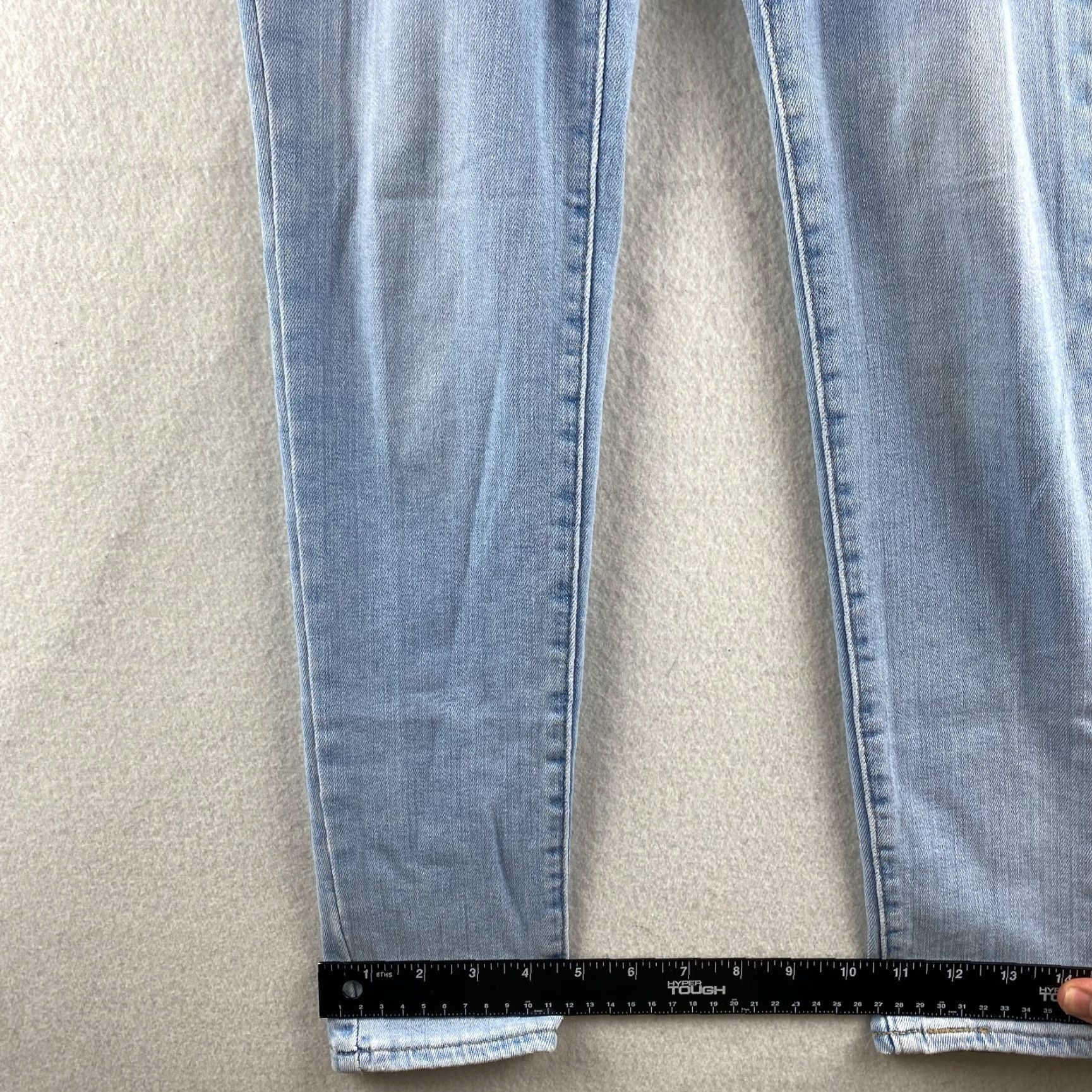 Levi's Levi's 721 High Rise Skinny Jeans Womens 24 Blue Denim 5-Pocket Distressed Slimming Stretch Leather Logo (Regular) Pants Size 42" / US 20 - 6 Thumbnail