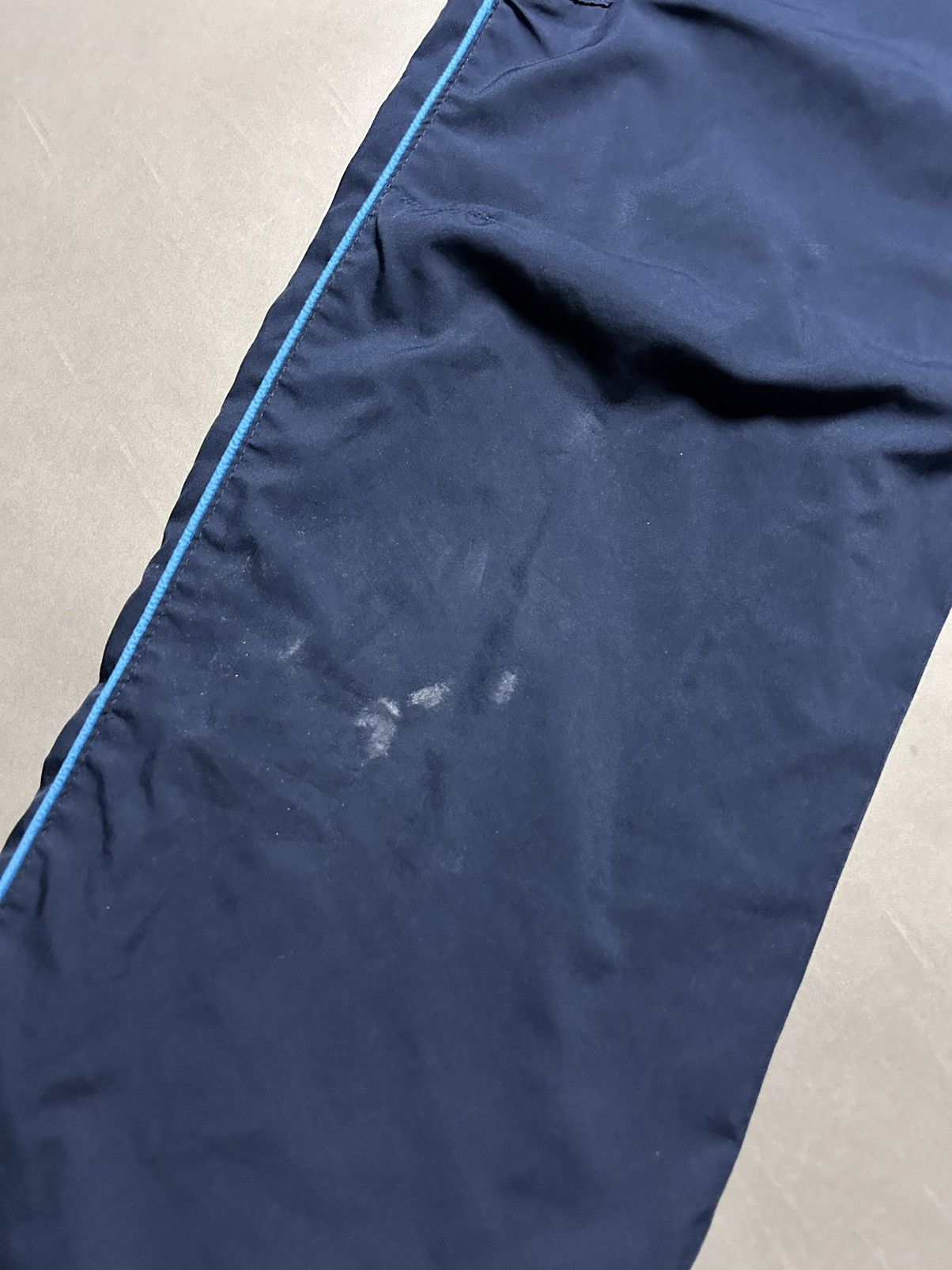 Nike Nike AIR vintage navy nylon track pants small logo drill Y2K Size US 28 / EU 44 - 3 Thumbnail